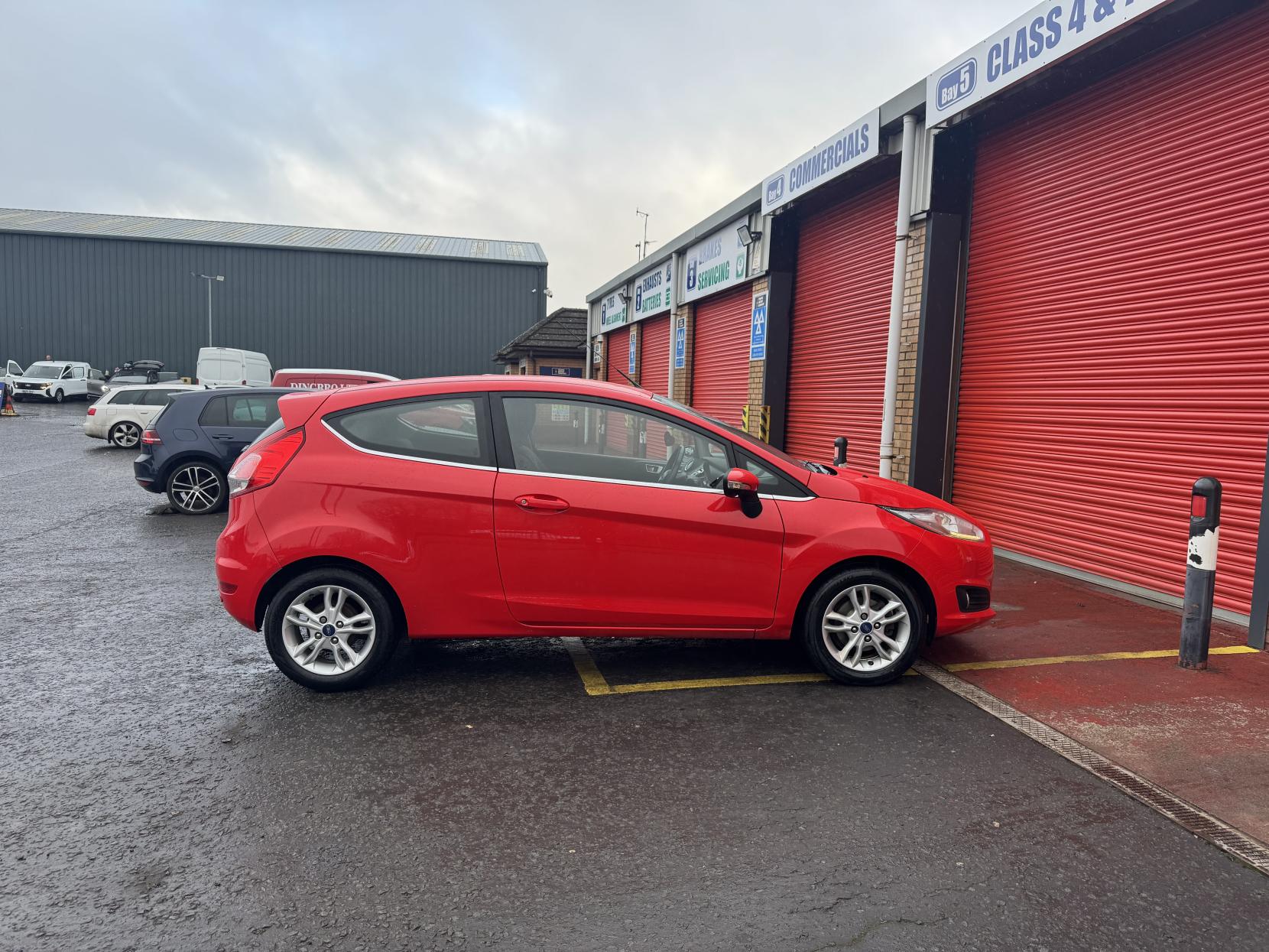 Ford Fiesta 1.25 Zetec Hatchback 3dr Petrol Manual Euro 6 (82 ps)