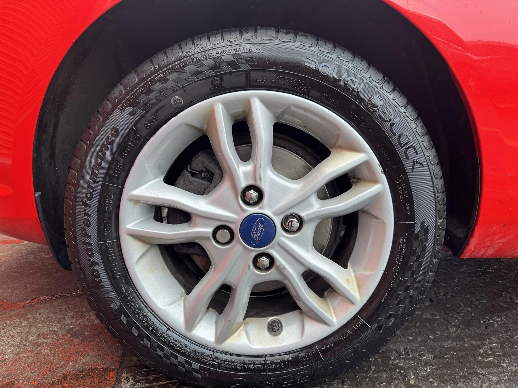 Ford Fiesta 1.25 Zetec Hatchback 3dr Petrol Manual Euro 6 (82 ps)