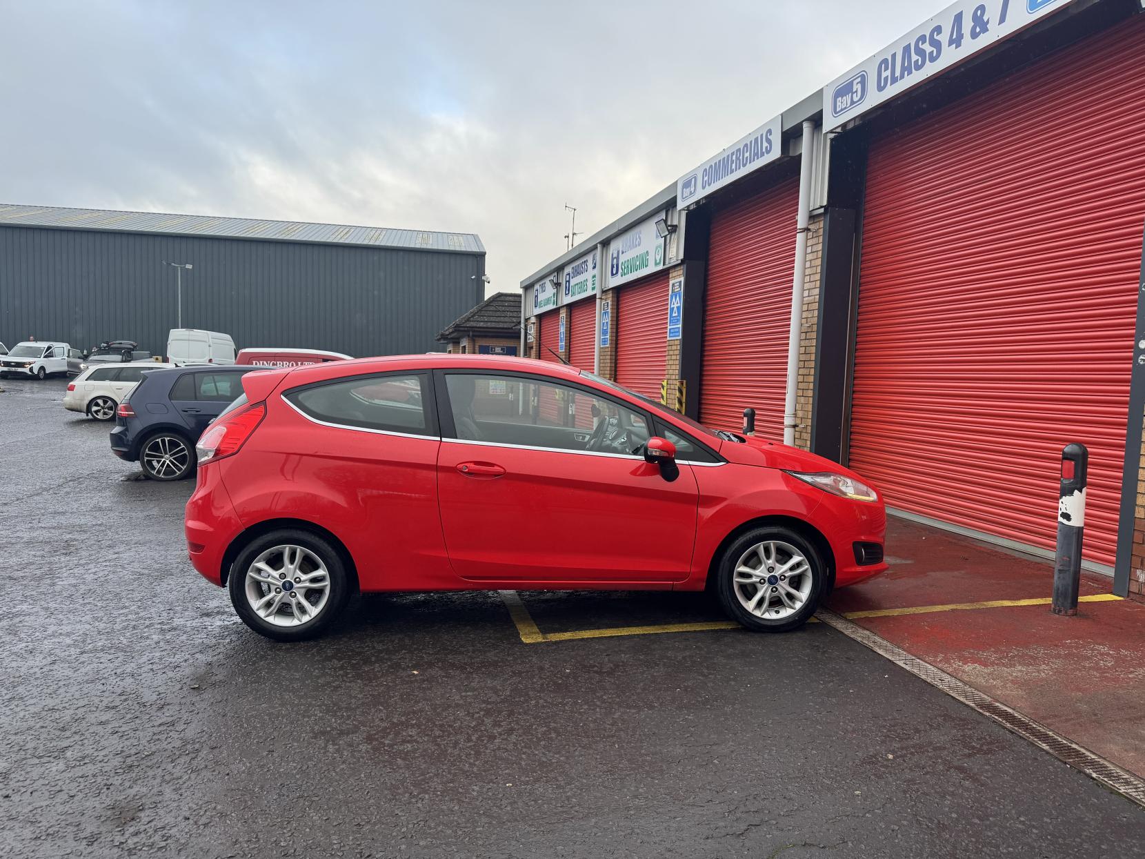Ford Fiesta 1.25 Zetec Hatchback 3dr Petrol Manual Euro 6 (82 ps)