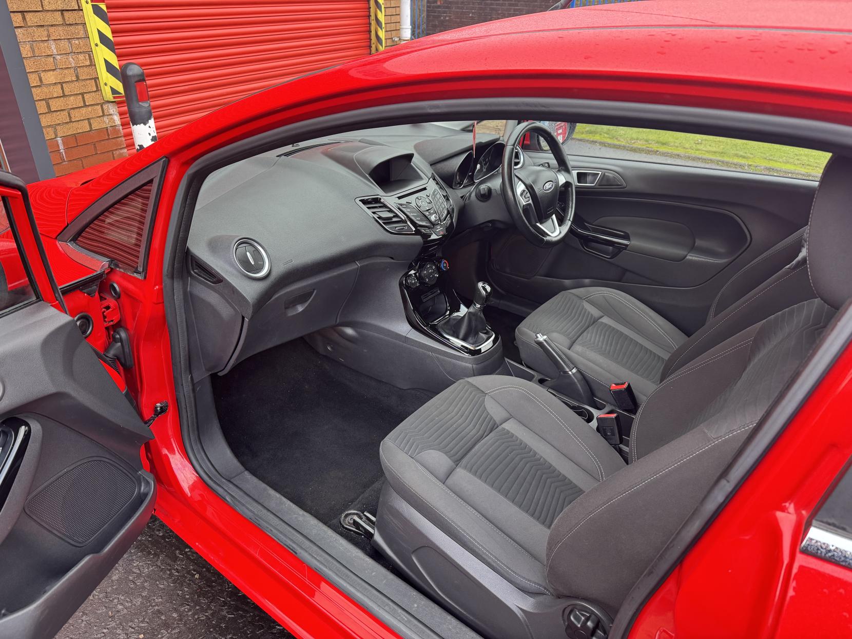 Ford Fiesta 1.25 Zetec Hatchback 3dr Petrol Manual Euro 6 (82 ps)