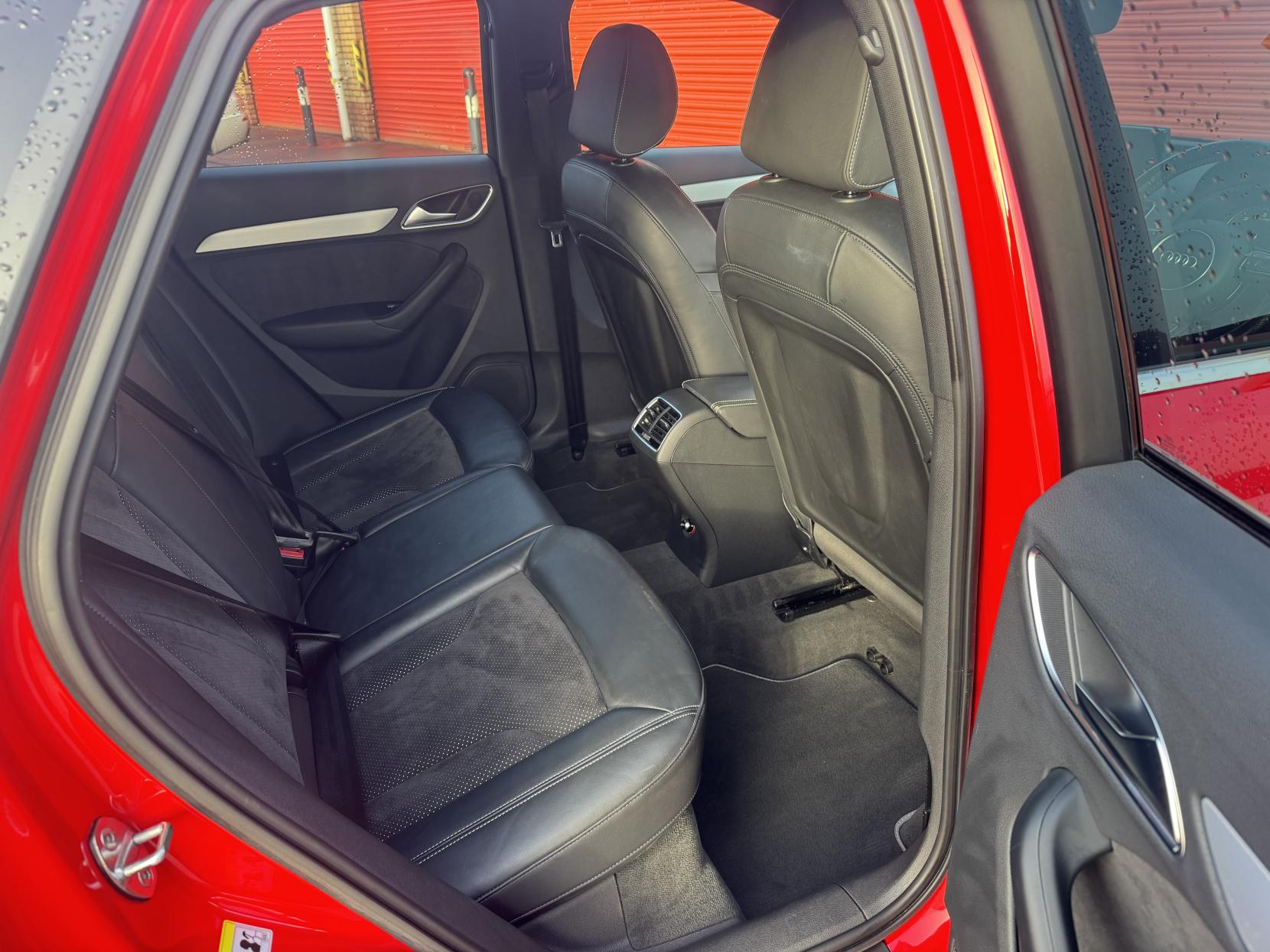 Audi Q3 2.0 TDI S line Plus SUV 5dr Diesel S Tronic quattro Euro 6 (s/s) (184 ps)