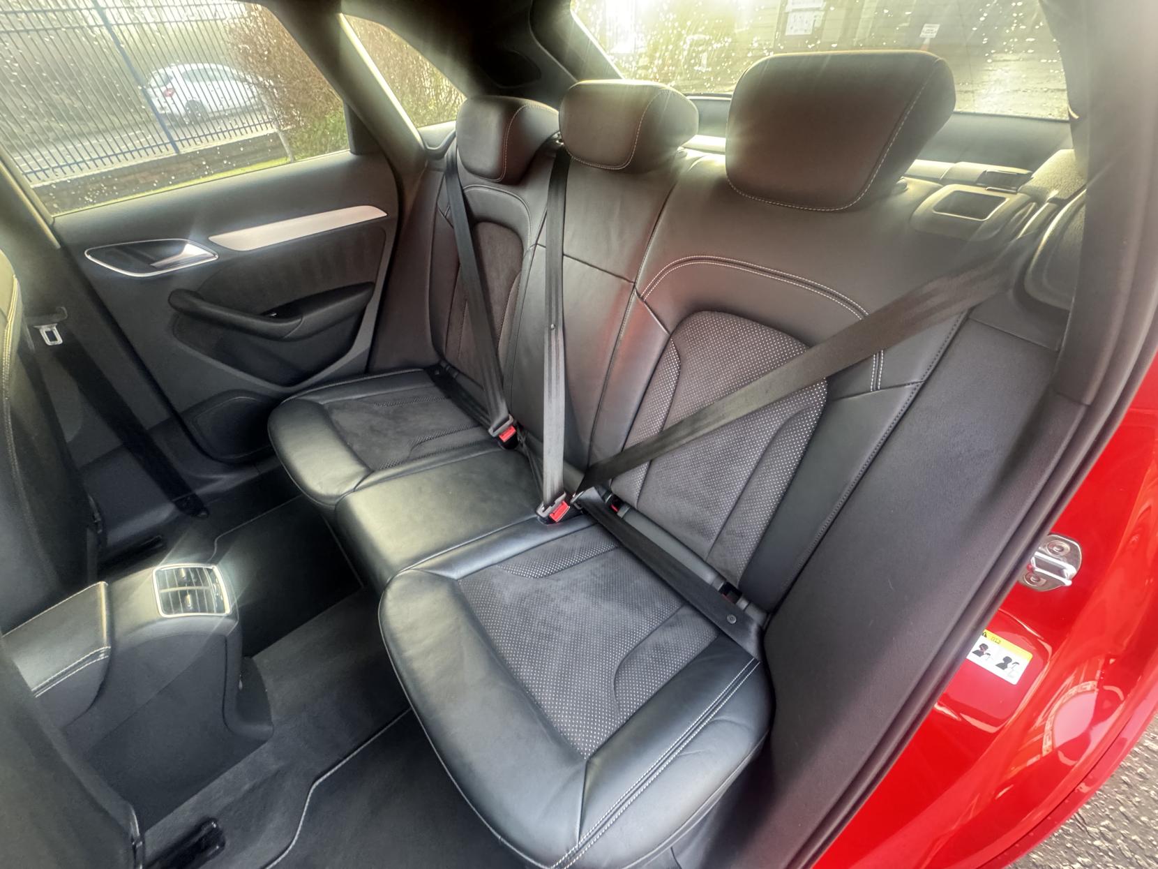 Audi Q3 2.0 TDI S line Plus SUV 5dr Diesel S Tronic quattro Euro 6 (s/s) (184 ps)