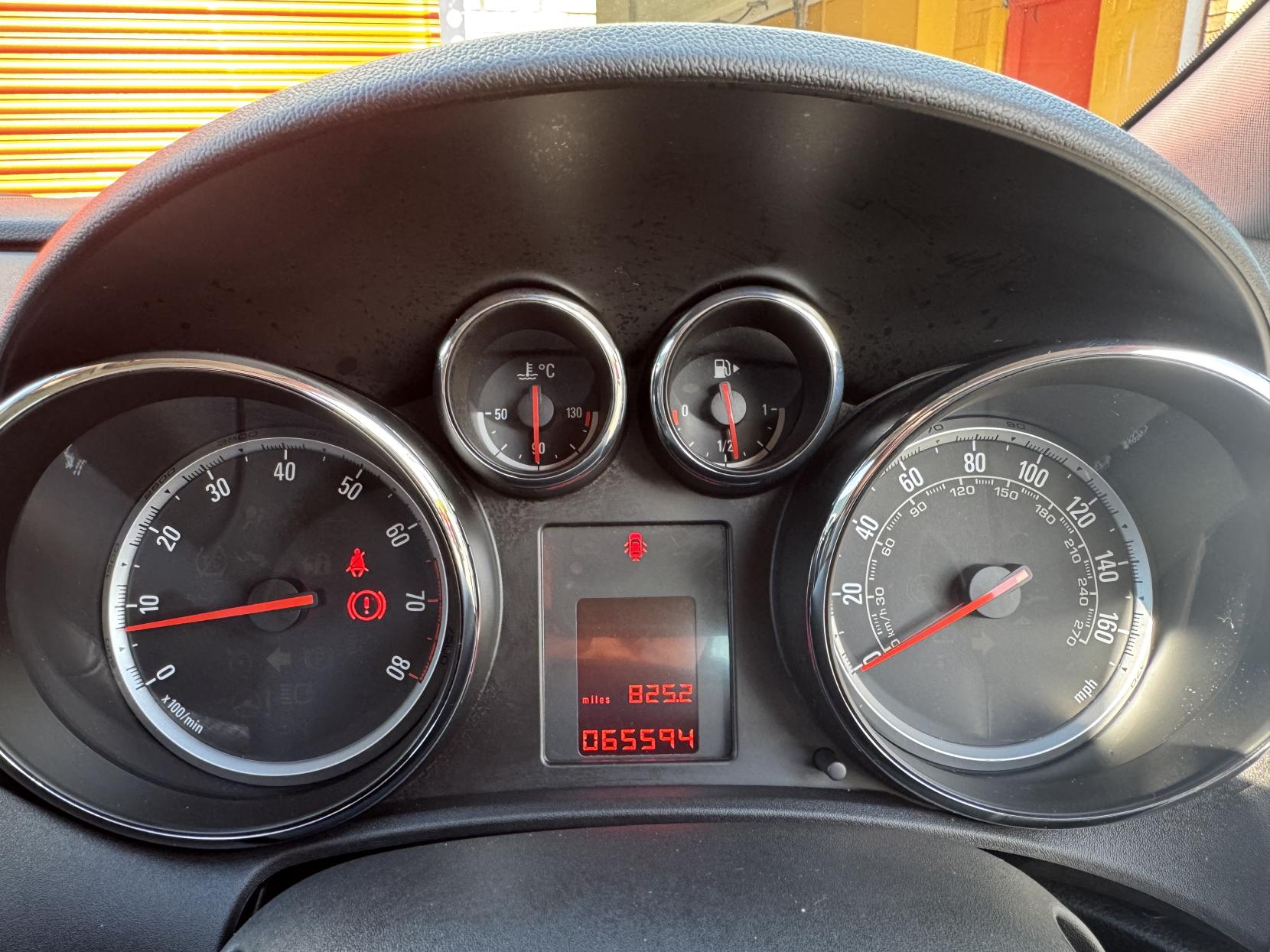 Vauxhall Astra 1.4i Excite Hatchback 5dr Petrol Manual Euro 6 (100 ps)