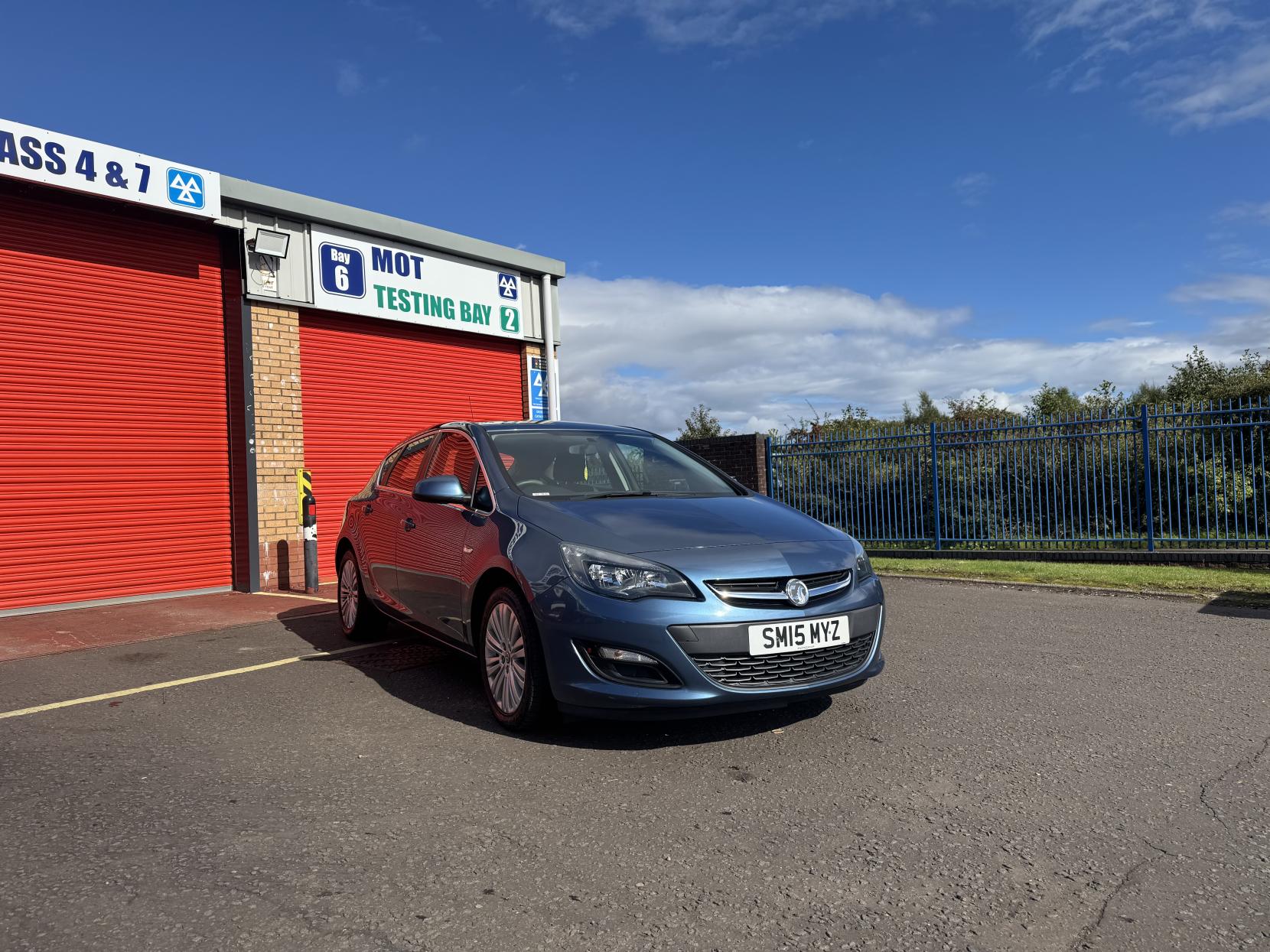Vauxhall Astra 1.4i Excite Hatchback 5dr Petrol Manual Euro 6 (100 ps)