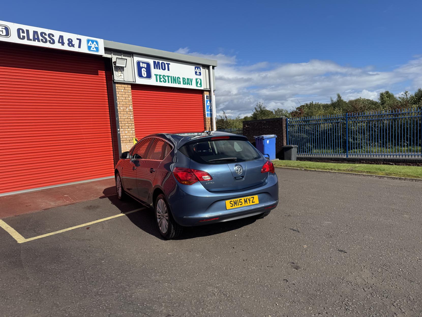 Vauxhall Astra 1.4i Excite Hatchback 5dr Petrol Manual Euro 6 (100 ps)
