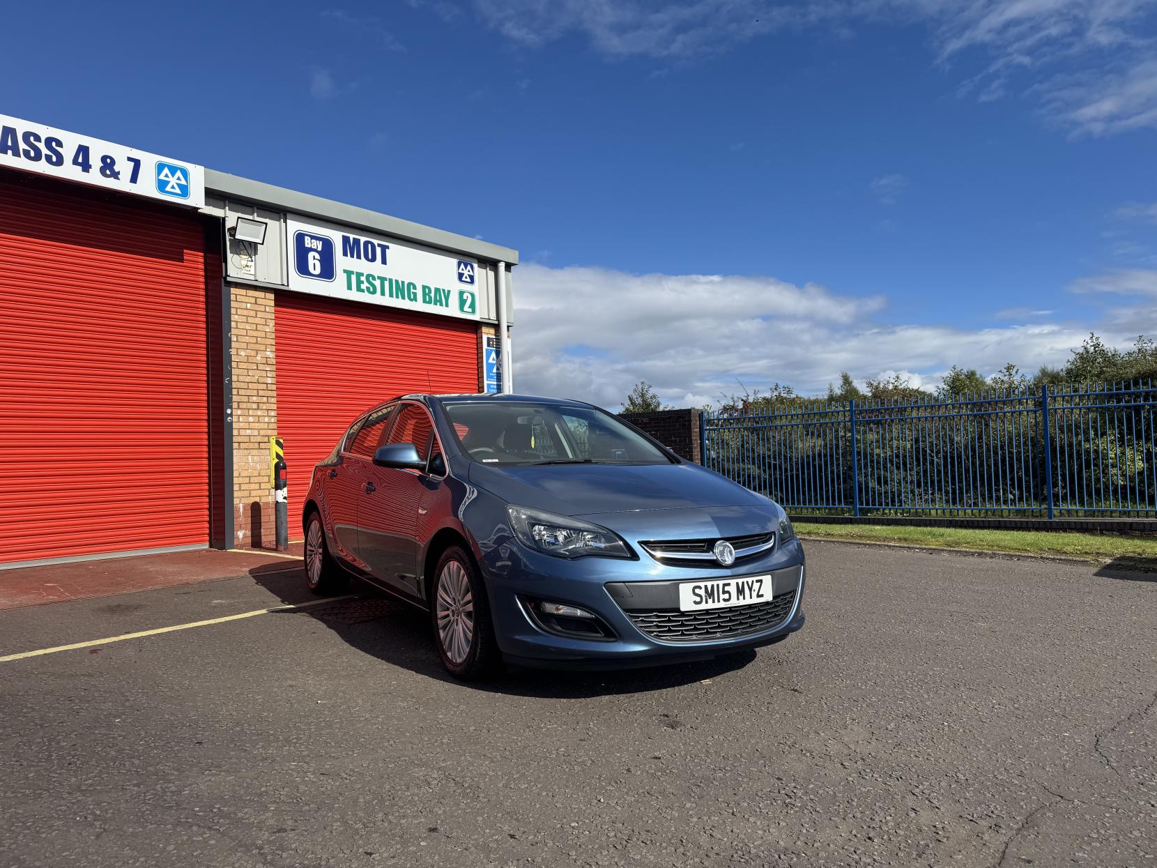 Vauxhall Astra 1.4i Excite Hatchback 5dr Petrol Manual Euro 6 (100 ps)