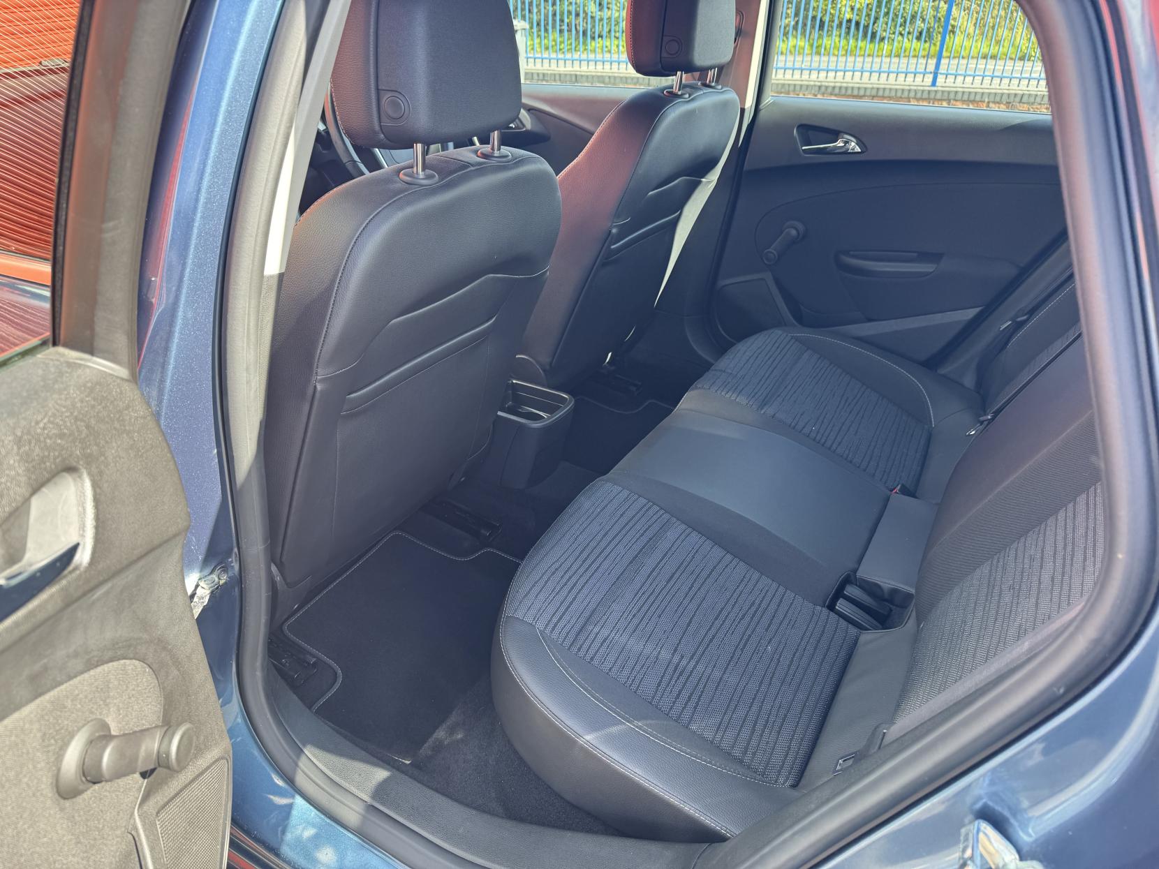 Vauxhall Astra 1.4i Excite Hatchback 5dr Petrol Manual Euro 6 (100 ps)