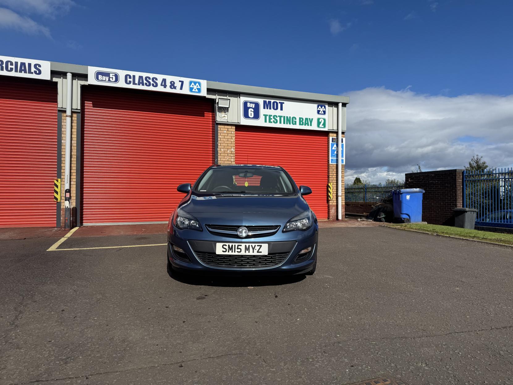Vauxhall Astra 1.4i Excite Hatchback 5dr Petrol Manual Euro 6 (100 ps)