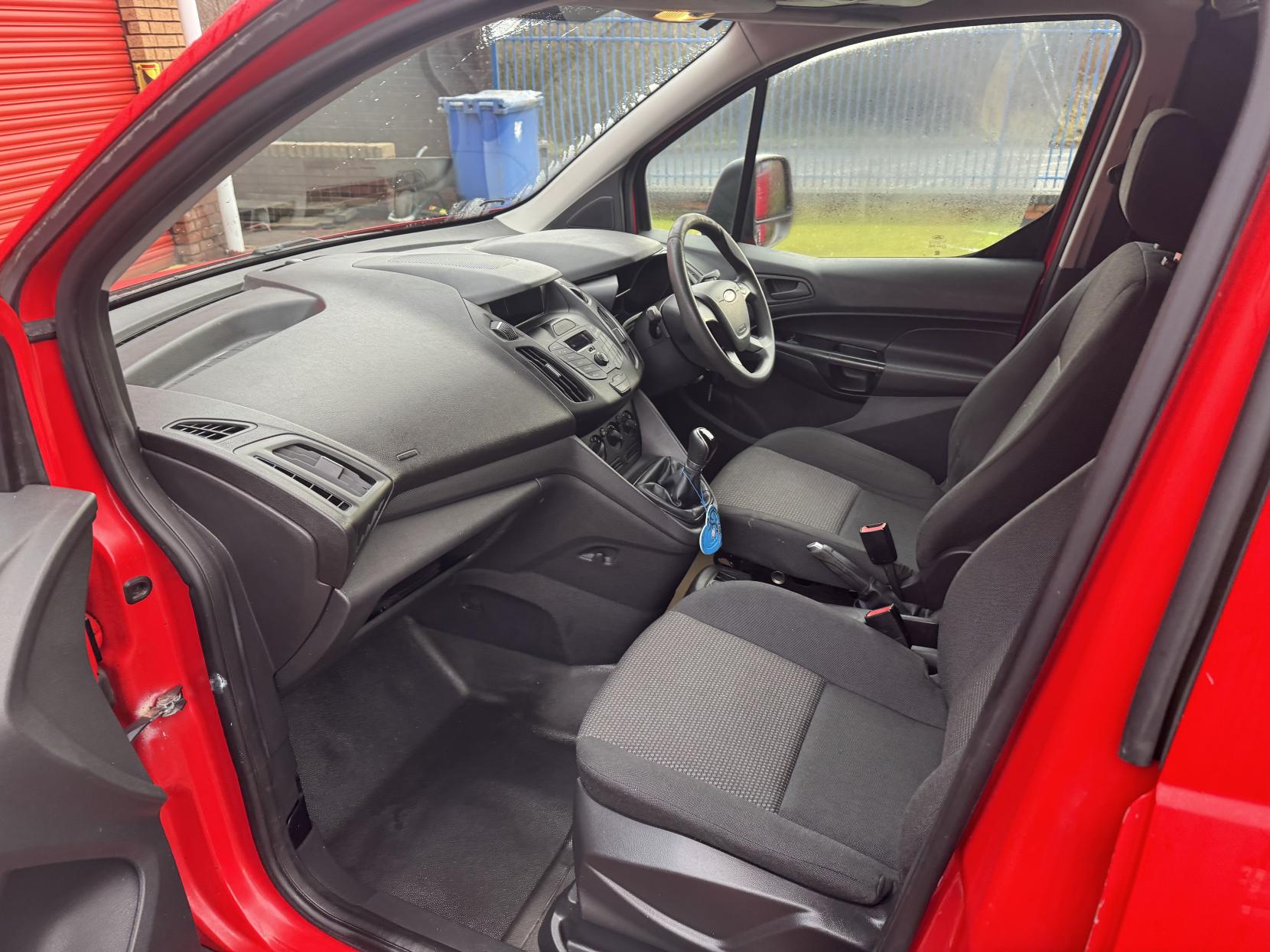 Ford Transit Connect 1.6 TDCi 200 Panel Van 5dr Diesel Manual L1 H1 (124 g/km, 74 bhp)