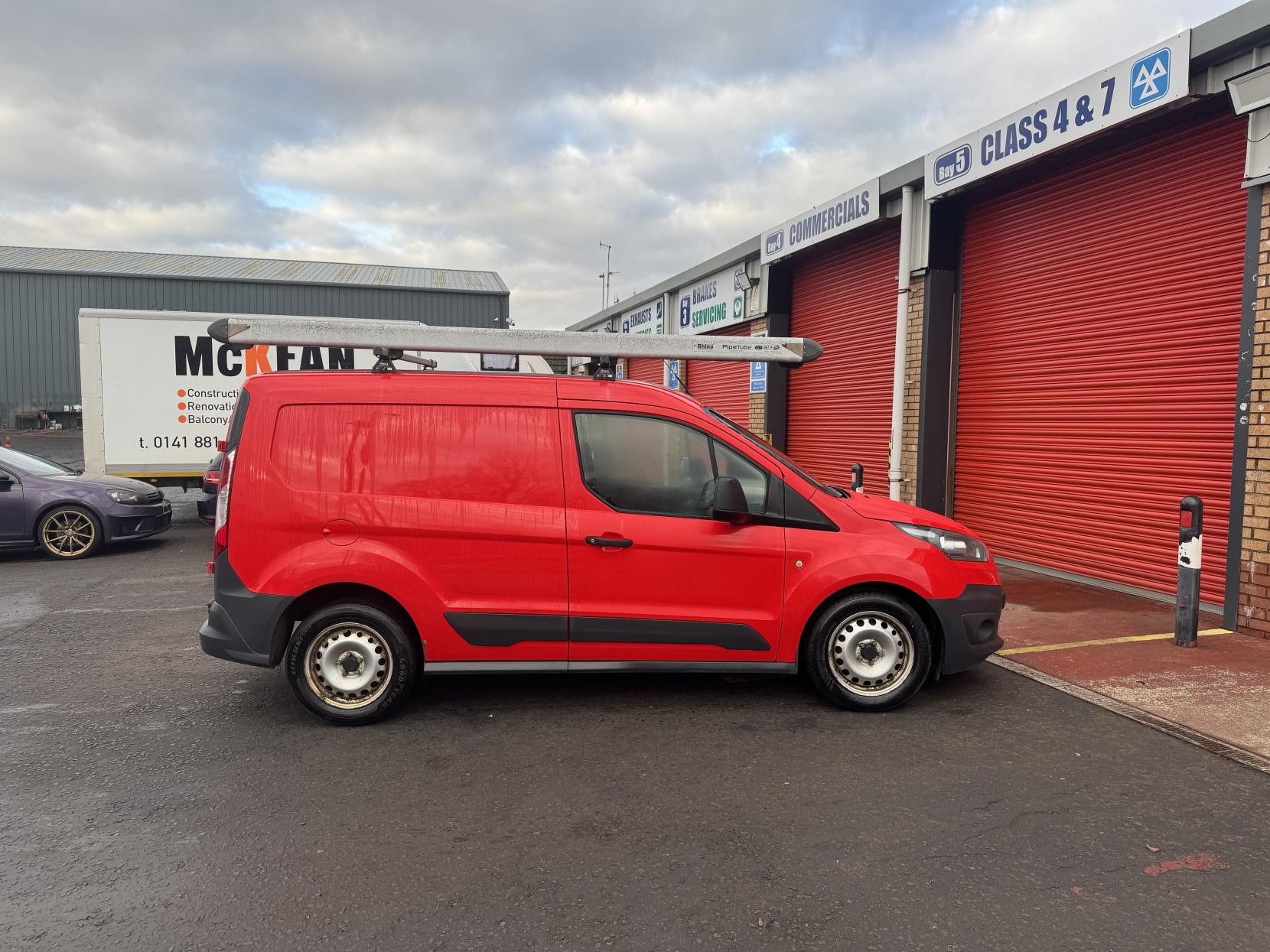 Ford Transit Connect 1.6 TDCi 200 Panel Van 5dr Diesel Manual L1 H1 (124 g/km, 74 bhp)
