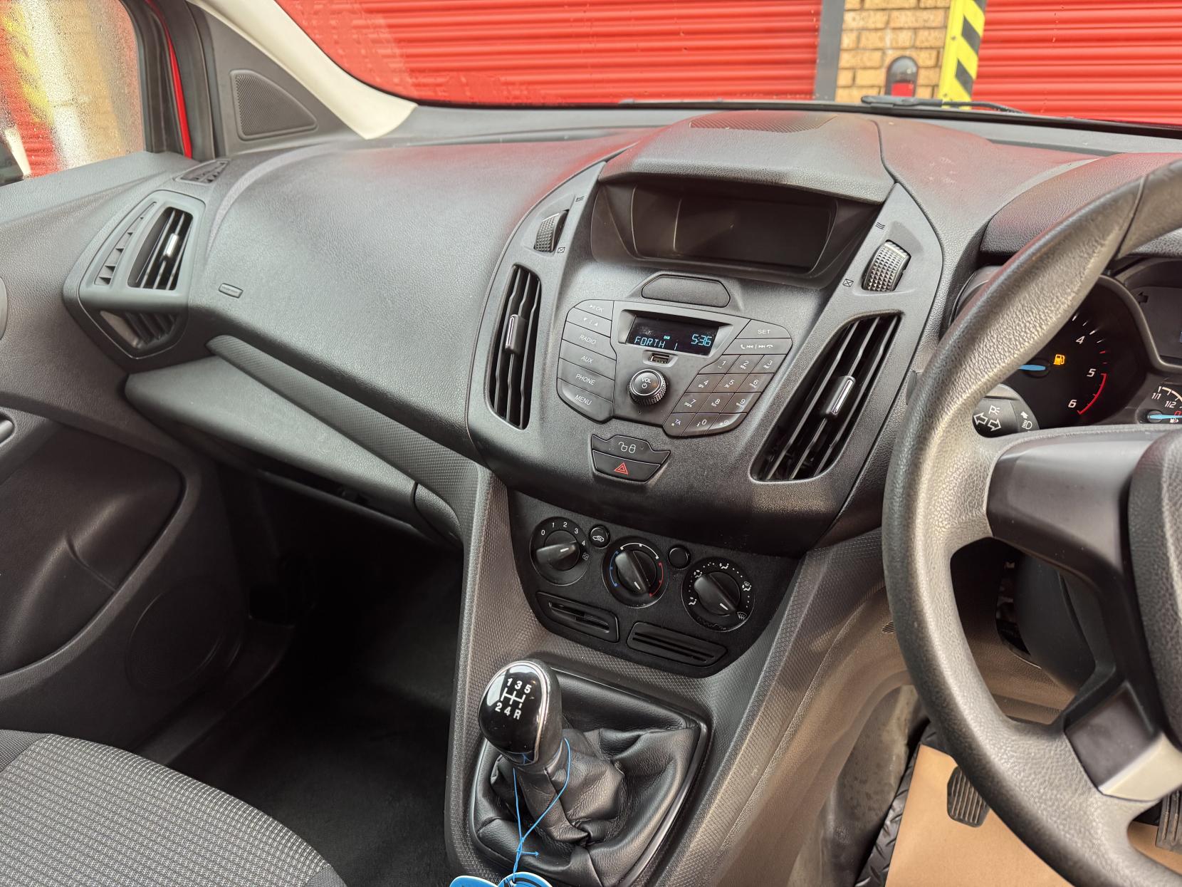 Ford Transit Connect 1.6 TDCi 200 Panel Van 5dr Diesel Manual L1 H1 (124 g/km, 74 bhp)