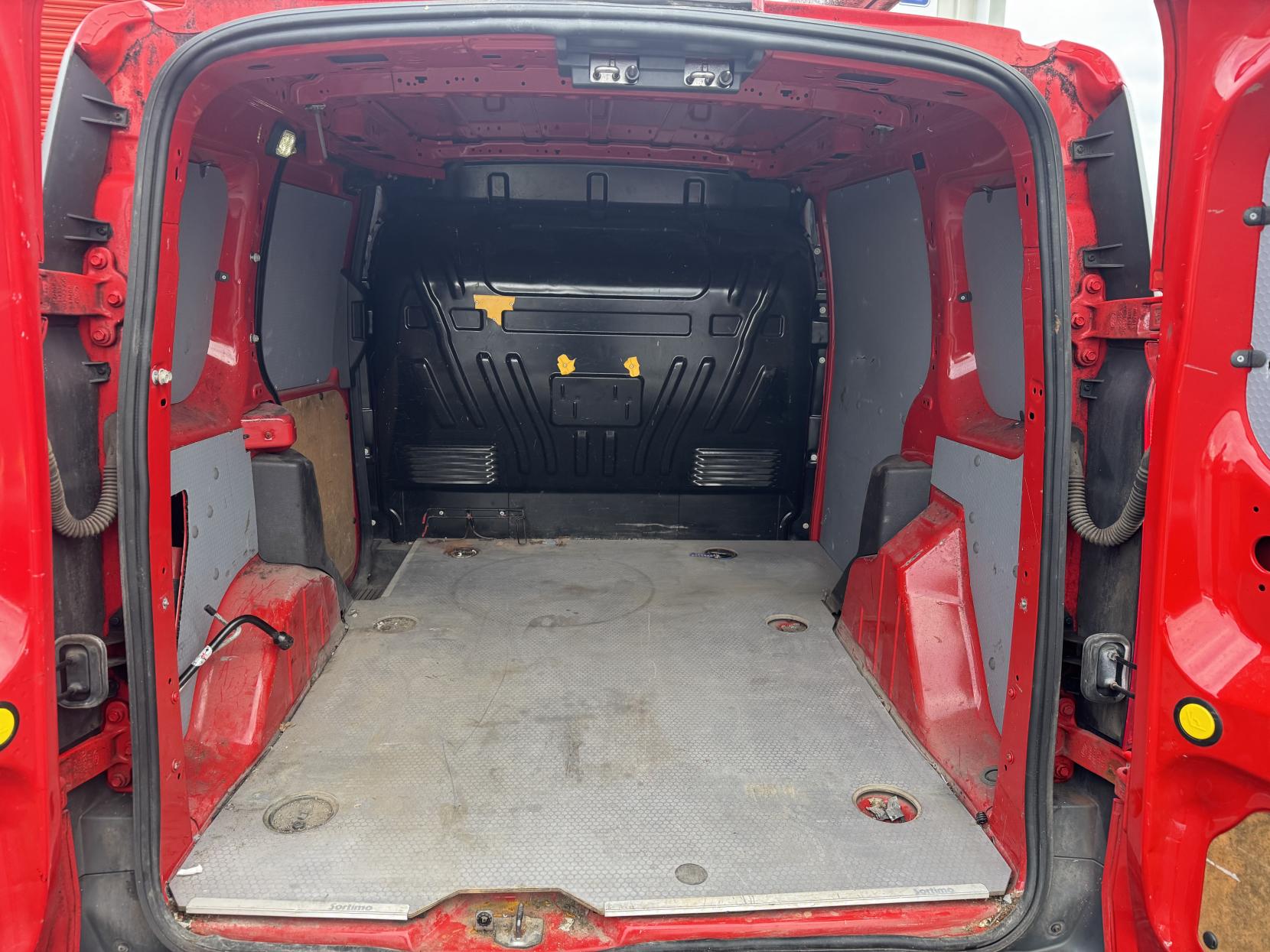 Ford Transit Connect 1.6 TDCi 200 Panel Van 5dr Diesel Manual L1 H1 (124 g/km, 74 bhp)