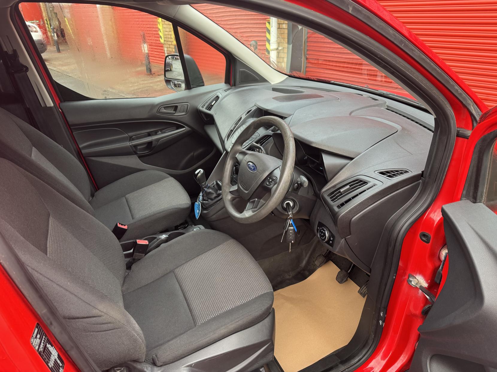 Ford Transit Connect 1.6 TDCi 200 Panel Van 5dr Diesel Manual L1 H1 (124 g/km, 74 bhp)