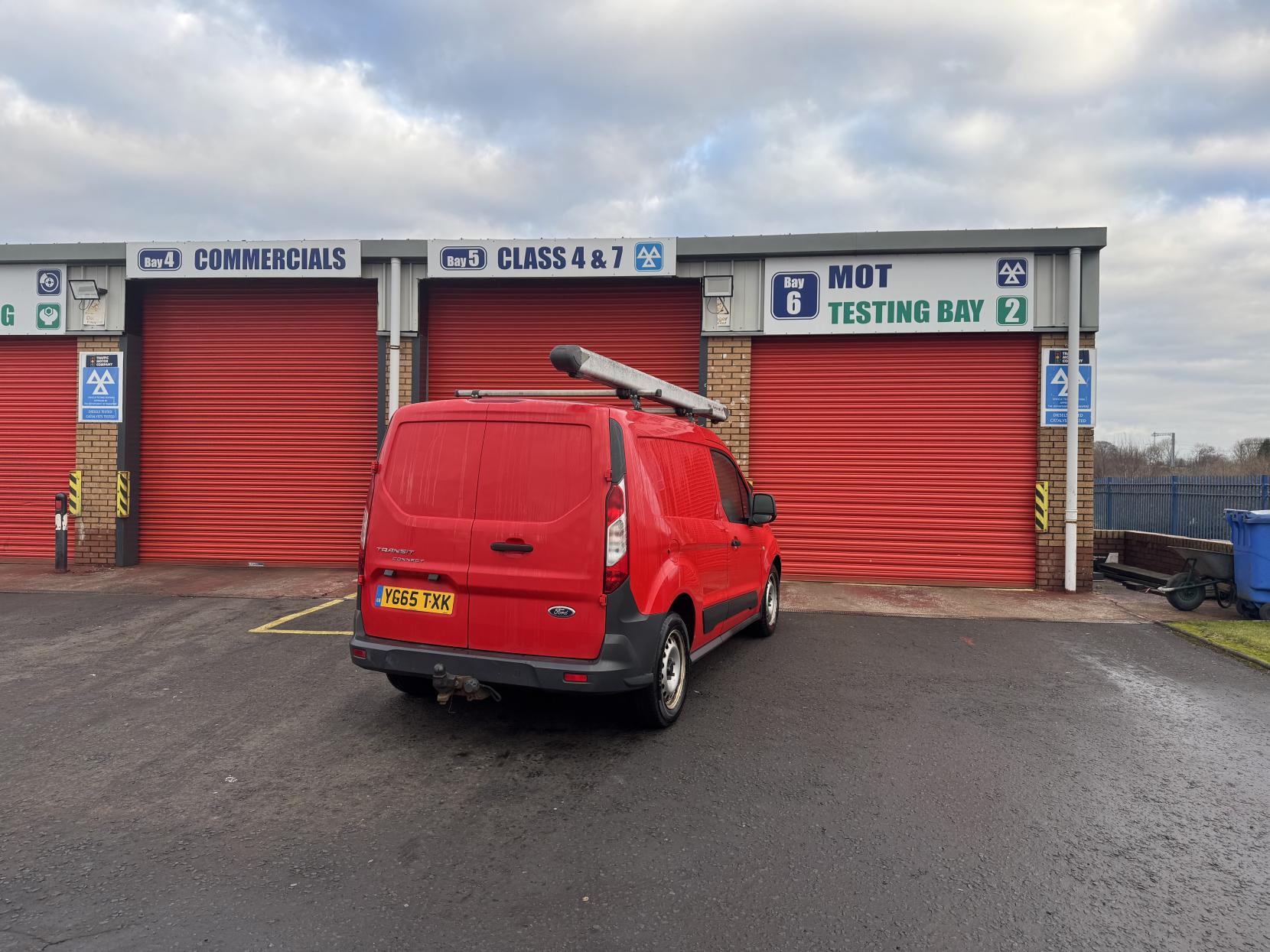 Ford Transit Connect 1.6 TDCi 200 Panel Van 5dr Diesel Manual L1 H1 (124 g/km, 74 bhp)