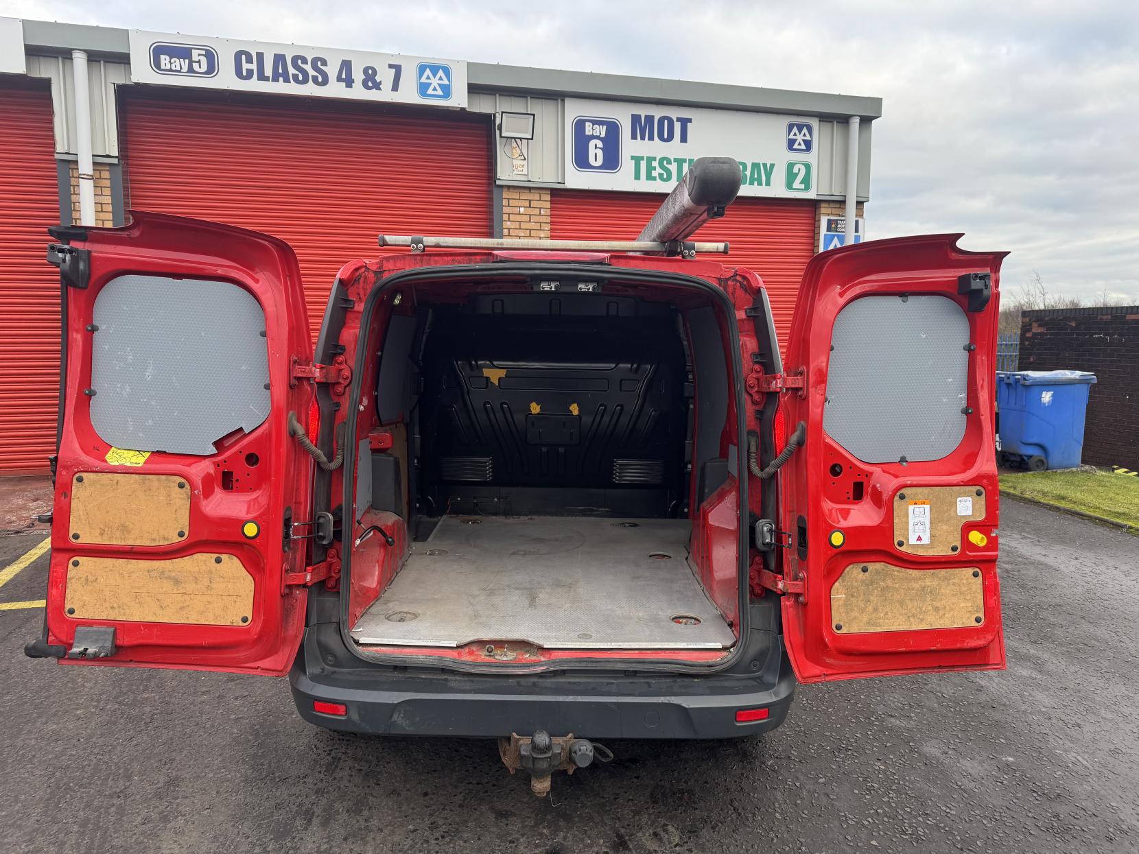 Ford Transit Connect 1.6 TDCi 200 Panel Van 5dr Diesel Manual L1 H1 (124 g/km, 74 bhp)