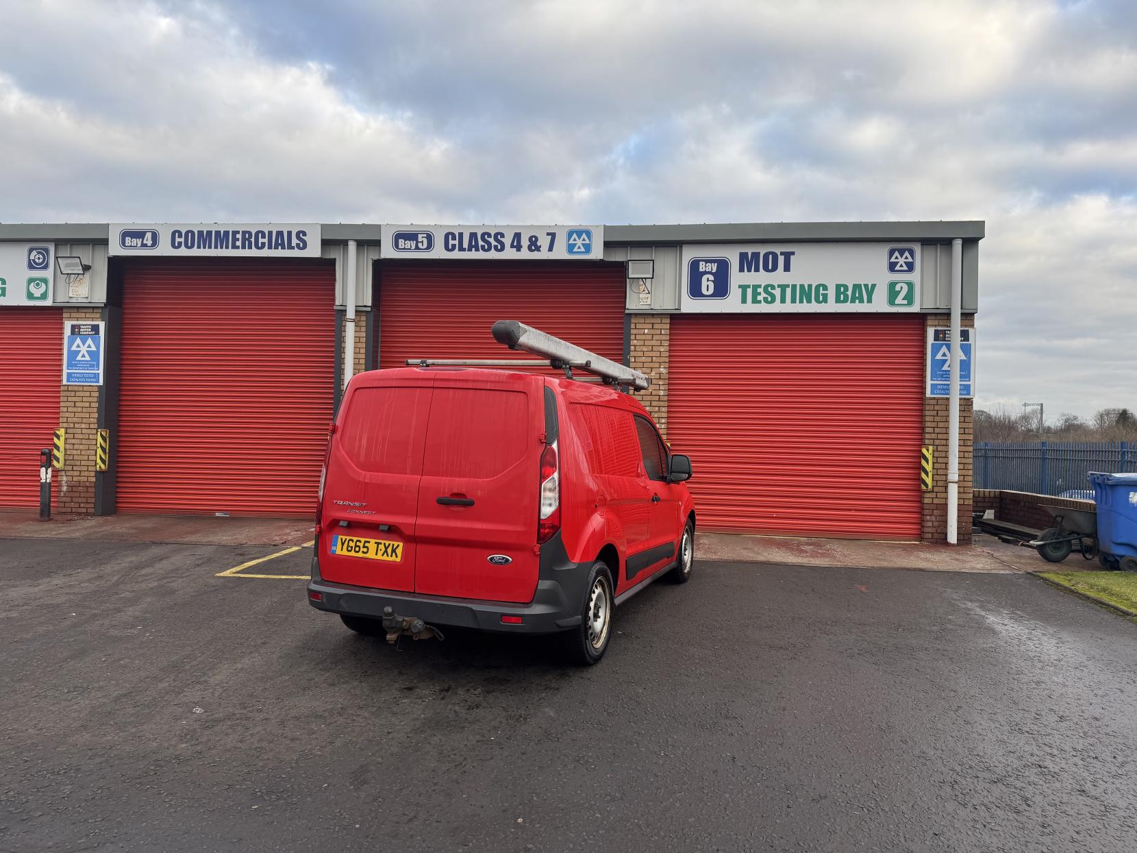 Ford Transit Connect 1.6 TDCi 200 Panel Van 5dr Diesel Manual L1 H1 (124 g/km, 74 bhp)