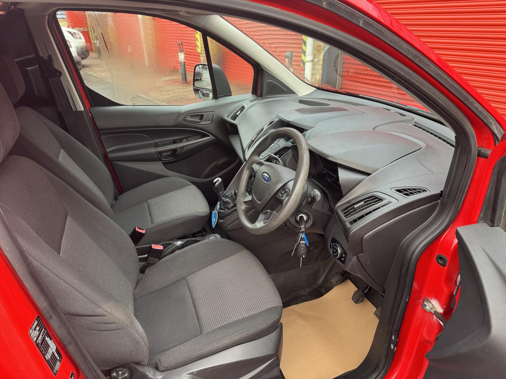 Ford Transit Connect 1.6 TDCi 200 Panel Van 5dr Diesel Manual L1 H1 (124 g/km, 74 bhp)