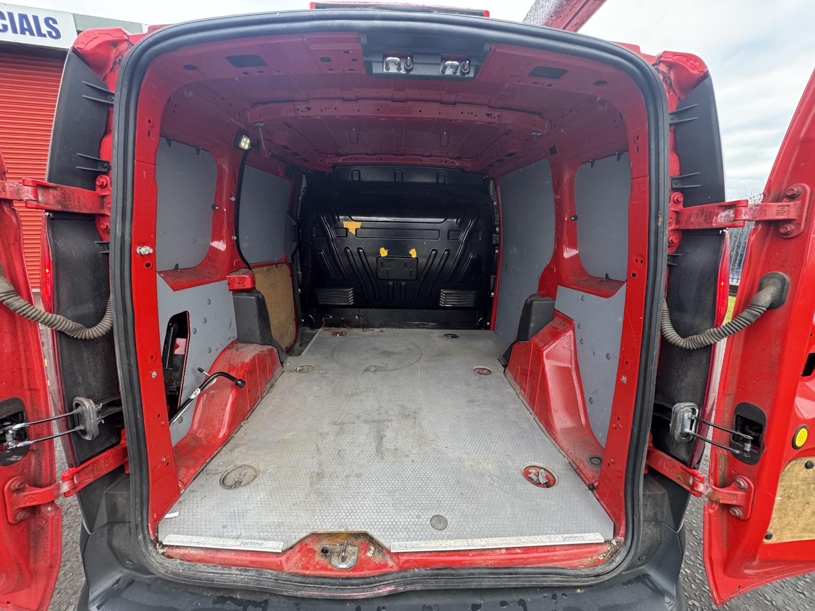 Ford Transit Connect 1.6 TDCi 200 Panel Van 5dr Diesel Manual L1 H1 (124 g/km, 74 bhp)