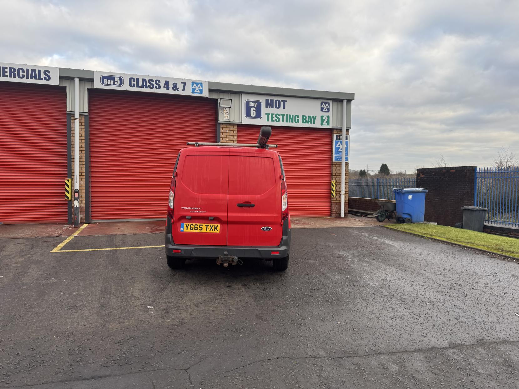 Ford Transit Connect 1.6 TDCi 200 Panel Van 5dr Diesel Manual L1 H1 (124 g/km, 74 bhp)