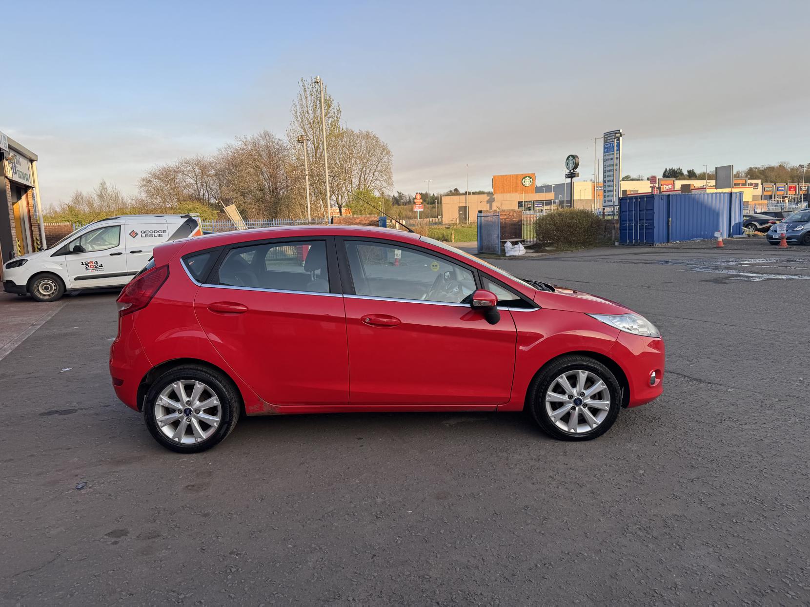 Ford Fiesta 1.4 TDCi Zetec Hatchback 5dr Diesel Manual (110 g/km, 67 bhp)