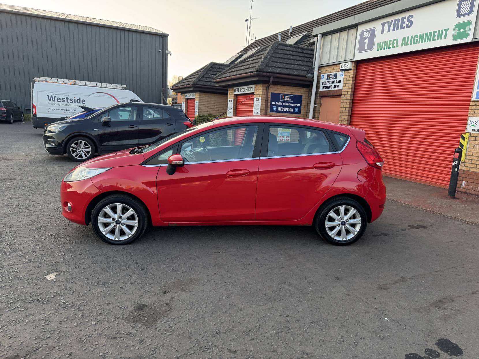 Ford Fiesta 1.4 TDCi Zetec Hatchback 5dr Diesel Manual (110 g/km, 67 bhp)