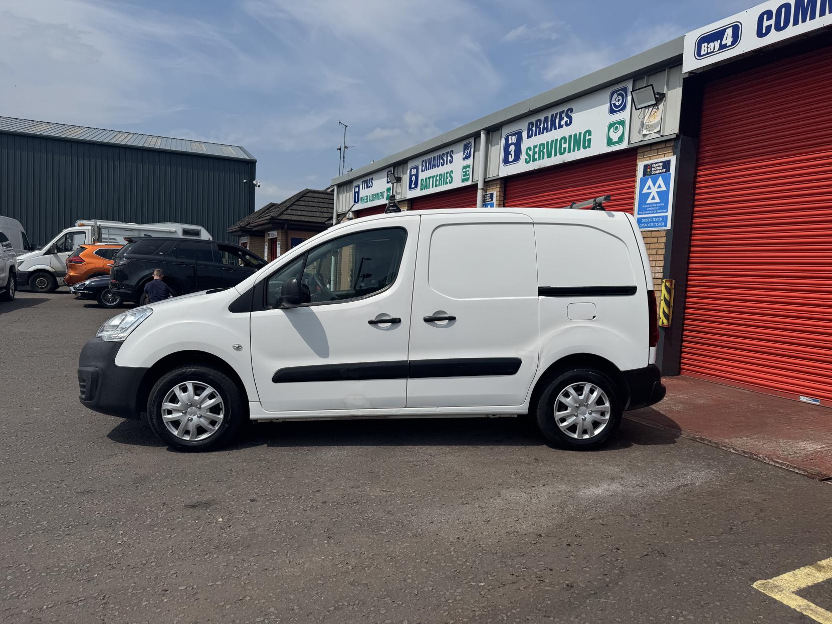 Citroen Berlingo 1.6 BlueHDi 850 Enterprise Panel Van 5dr Diesel Manual L1 (112 g/km, 100 bhp)