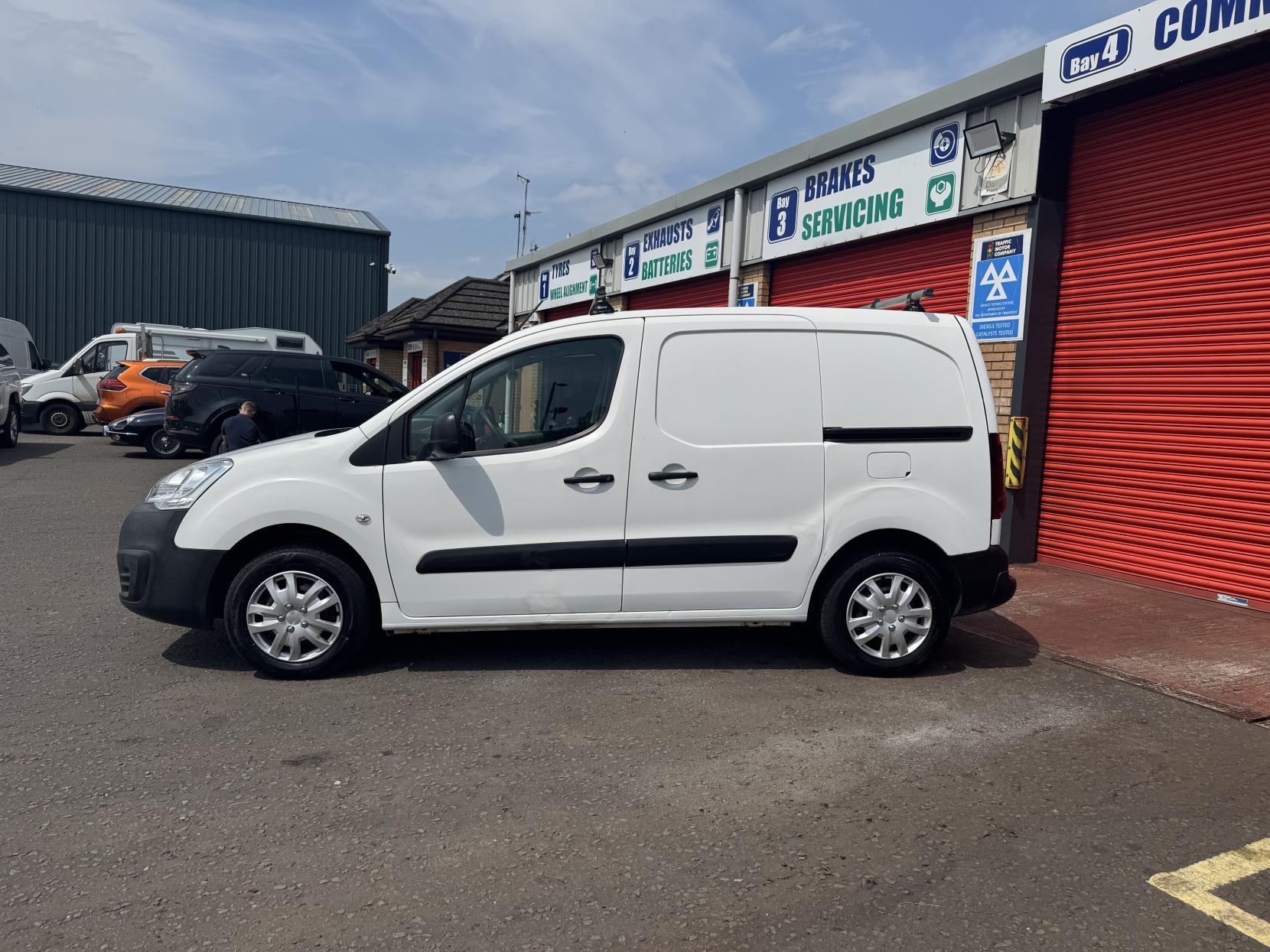 Citroen Berlingo 1.6 BlueHDi 850 Enterprise Panel Van 5dr Diesel Manual L1 (112 g/km, 100 bhp)
