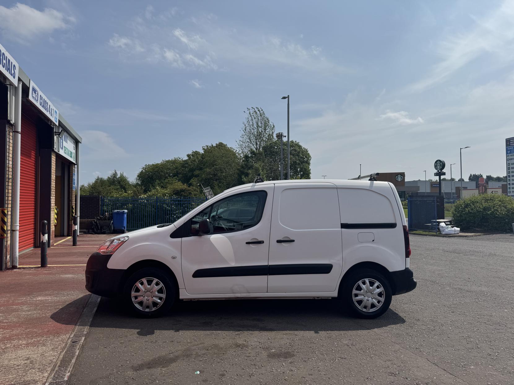 Citroen Berlingo 1.6 BlueHDi 850 Enterprise Panel Van 5dr Diesel Manual L1 (112 g/km, 100 bhp)