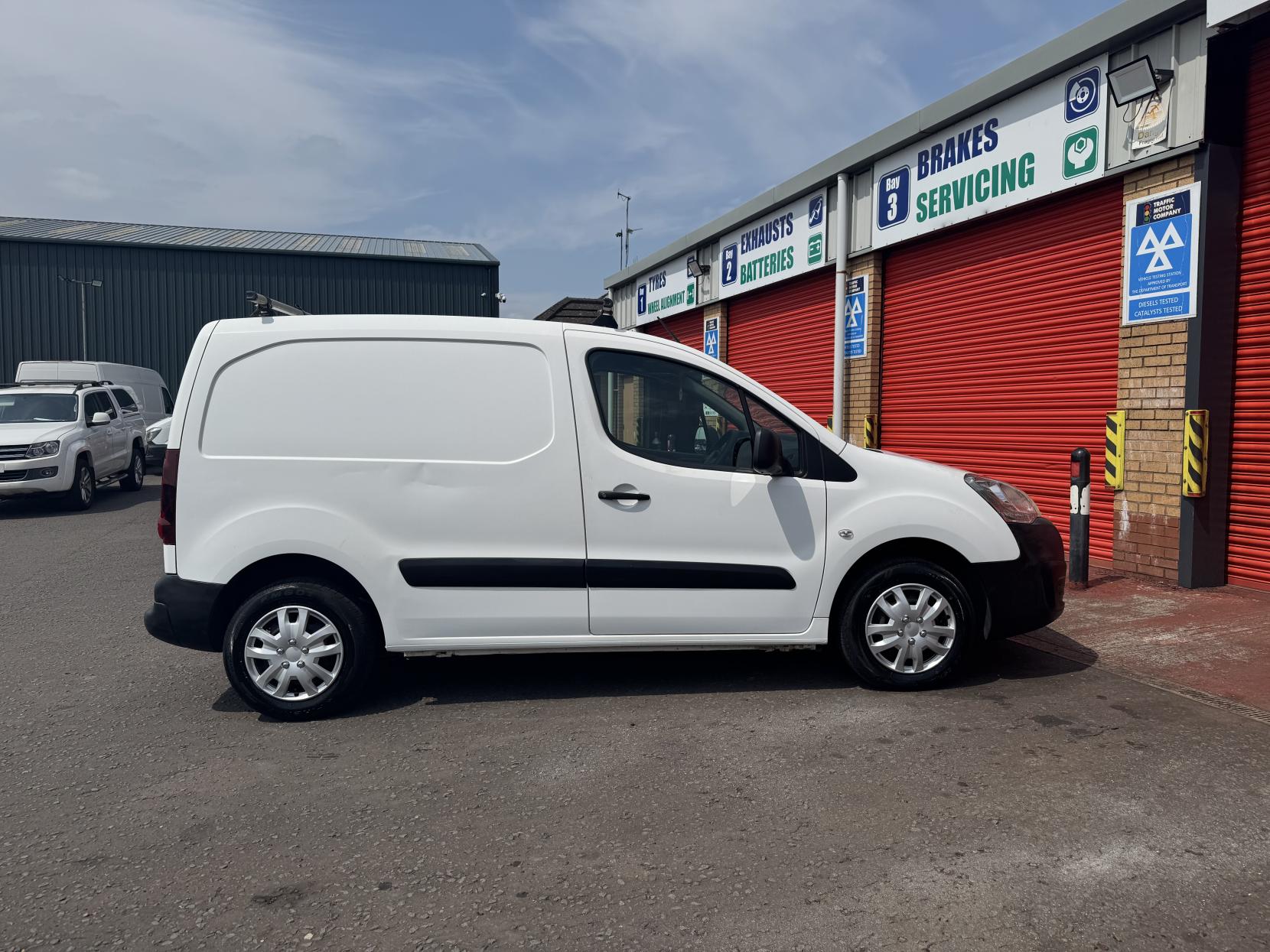 Citroen Berlingo 1.6 BlueHDi 850 Enterprise Panel Van 5dr Diesel Manual L1 (112 g/km, 100 bhp)