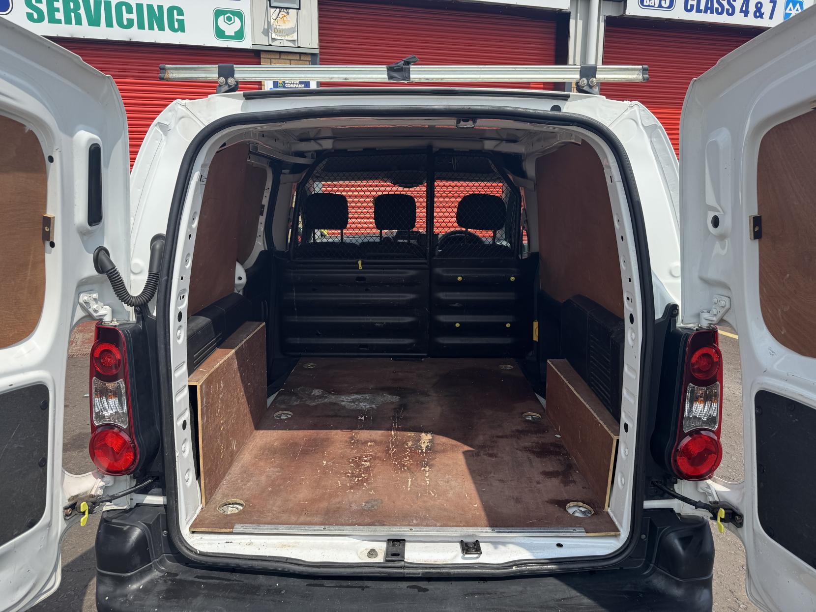 Citroen Berlingo 1.6 BlueHDi 850 Enterprise Panel Van 5dr Diesel Manual L1 (112 g/km, 100 bhp)