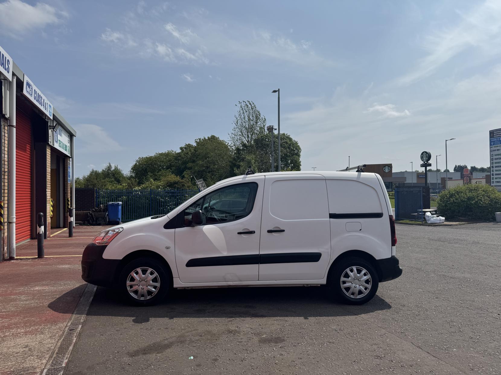 Citroen Berlingo 1.6 BlueHDi 850 Enterprise Panel Van 5dr Diesel Manual L1 (112 g/km, 100 bhp)