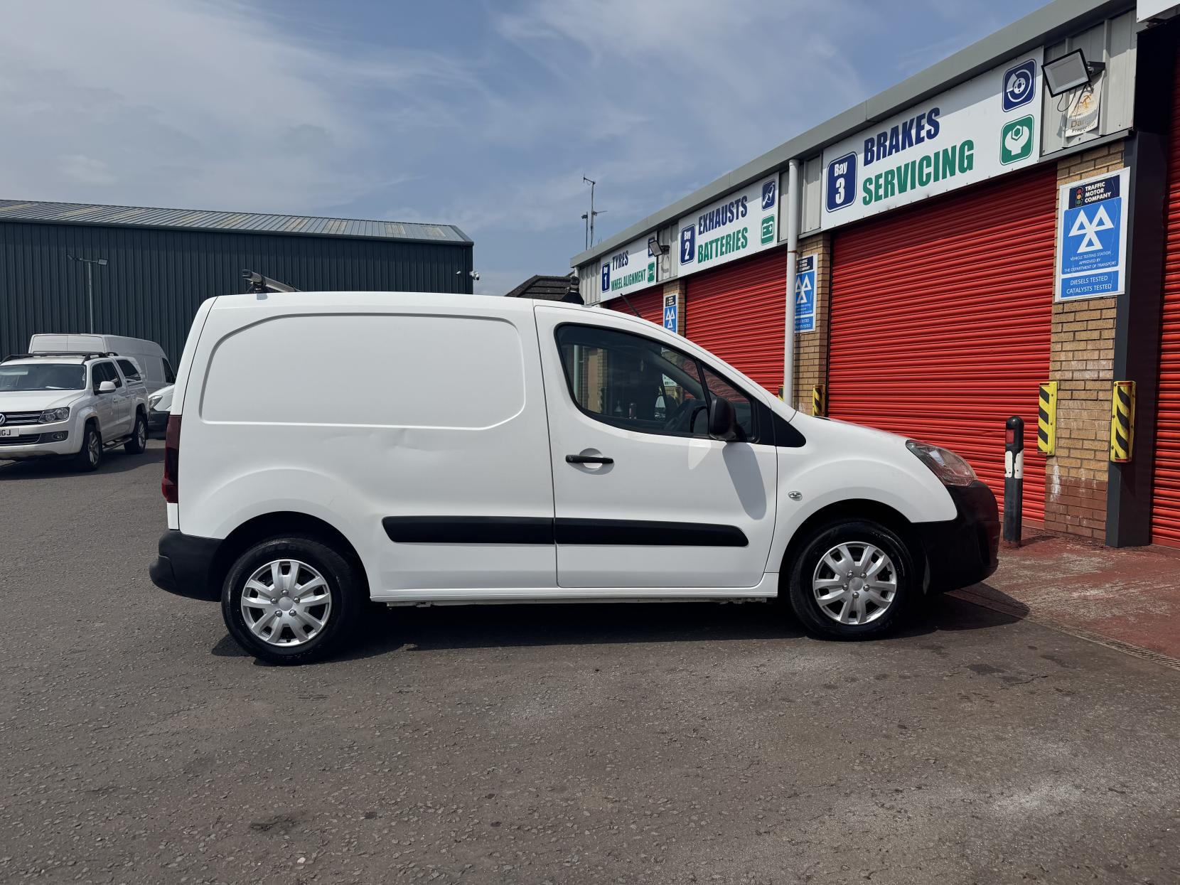 Citroen Berlingo 1.6 BlueHDi 850 Enterprise Panel Van 5dr Diesel Manual L1 (112 g/km, 100 bhp)
