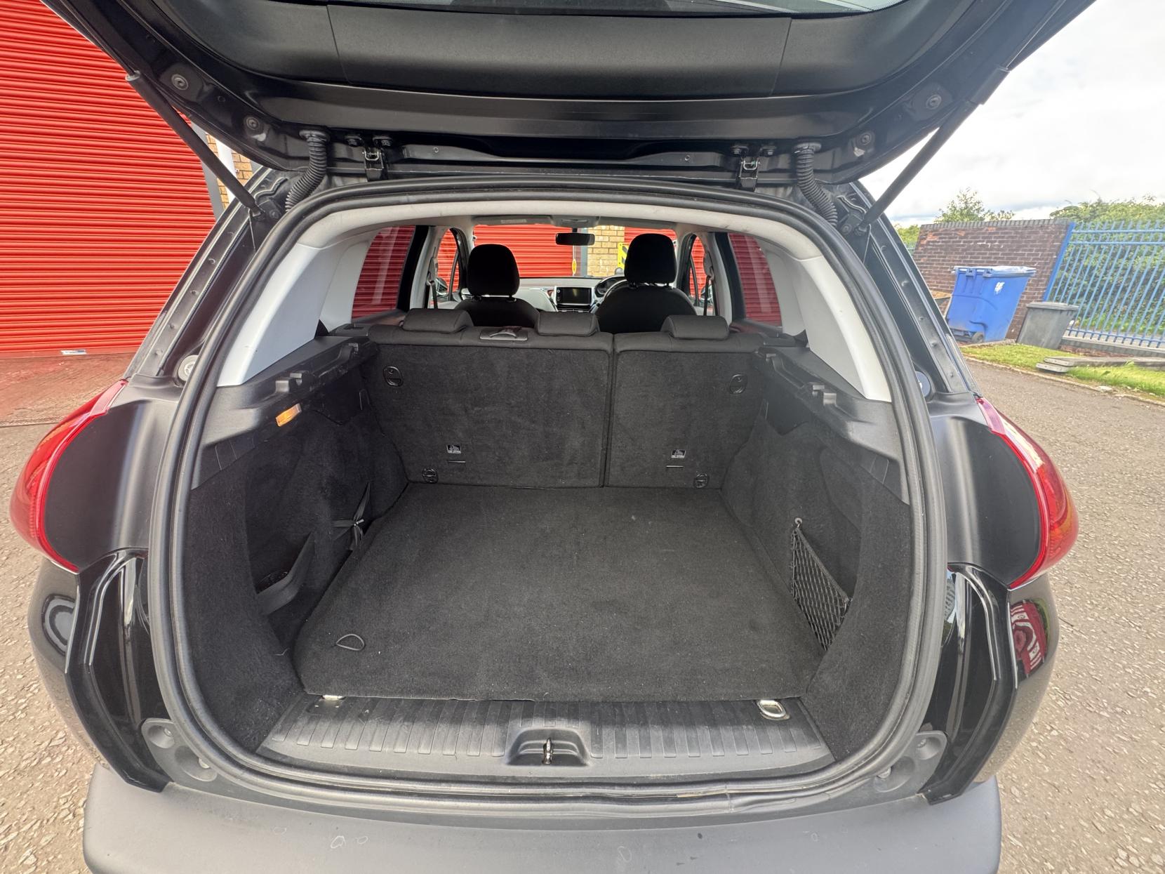 Peugeot 2008 1.6 BlueHDi Active SUV 5dr Diesel Manual Euro 6 (100 ps)