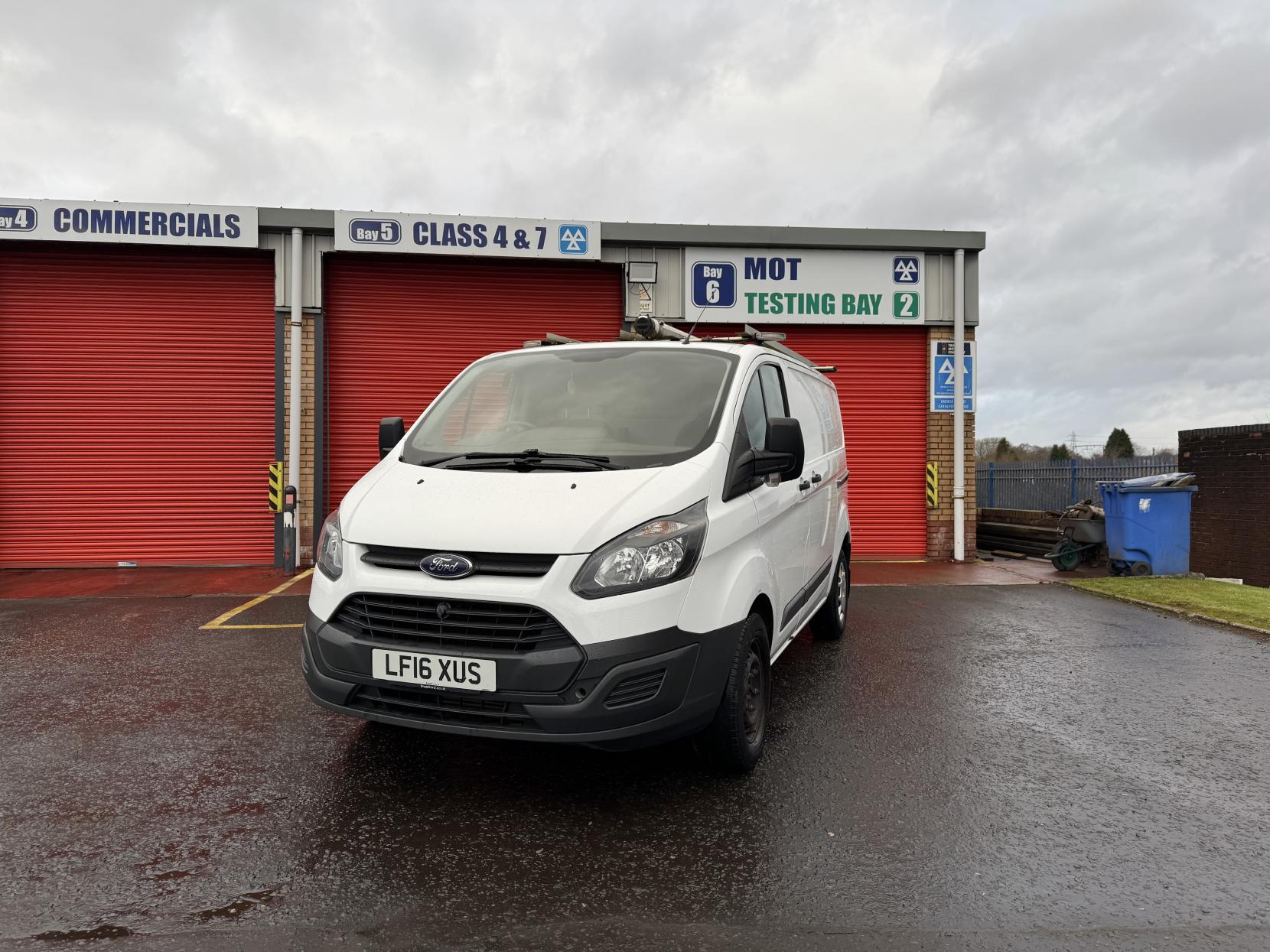 Ford Transit Custom 2.2 TDCi 310 ECOnetic Panel Van 5dr Diesel Manual L1 H1 (162 g/km, 98 bhp)