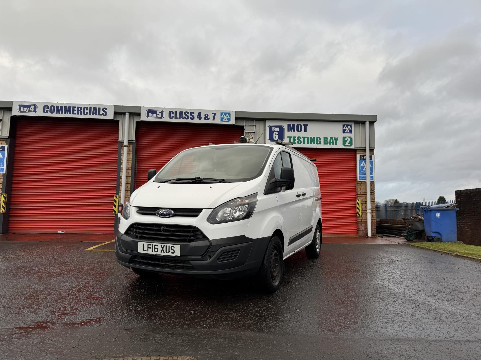 Ford Transit Custom 2.2 TDCi 310 ECOnetic Panel Van 5dr Diesel Manual L1 H1 (162 g/km, 98 bhp)