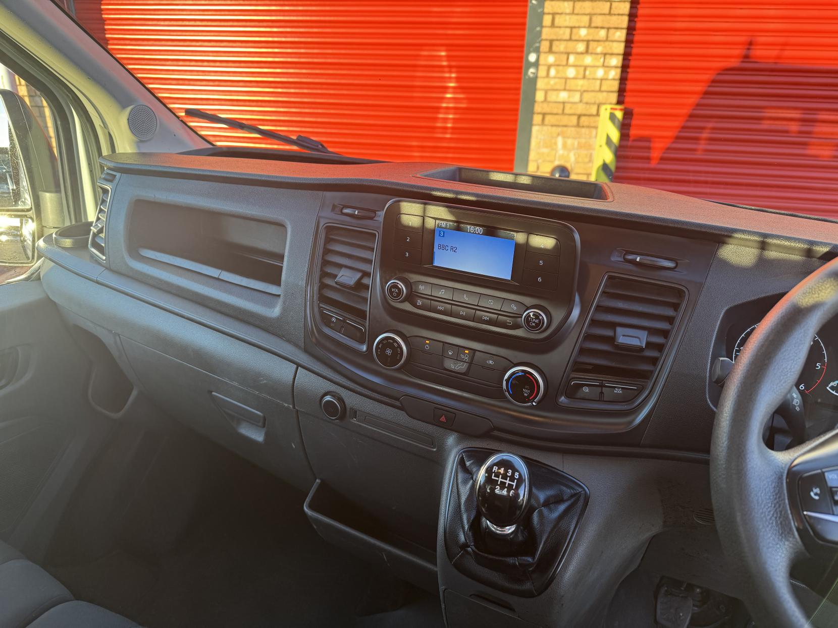 Ford Transit 2.0 350 EcoBlue Leader Dropside 2dr Diesel Manual RWD L4 Euro 6 (s/s) (130 ps)