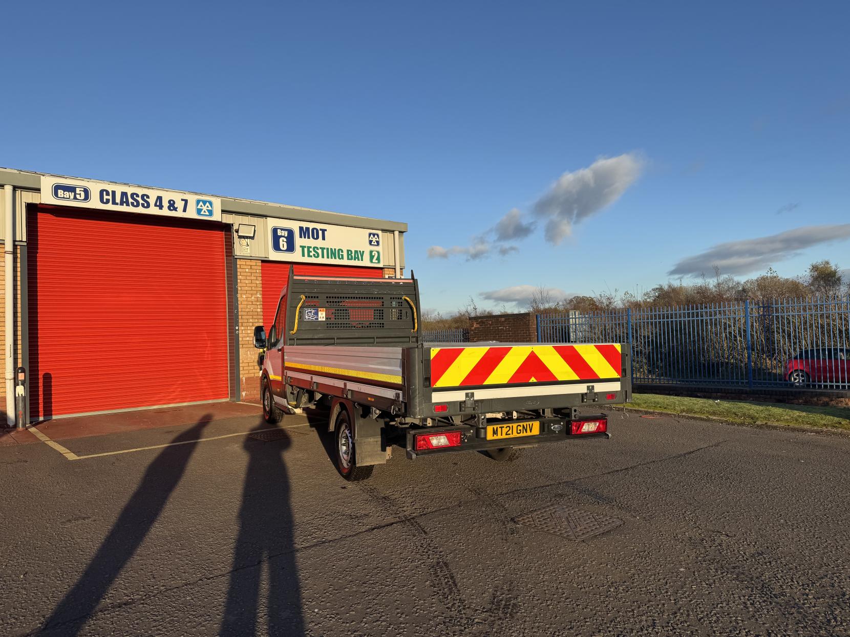 Ford Transit 2.0 350 EcoBlue Leader Dropside 2dr Diesel Manual RWD L4 Euro 6 (s/s) (130 ps)