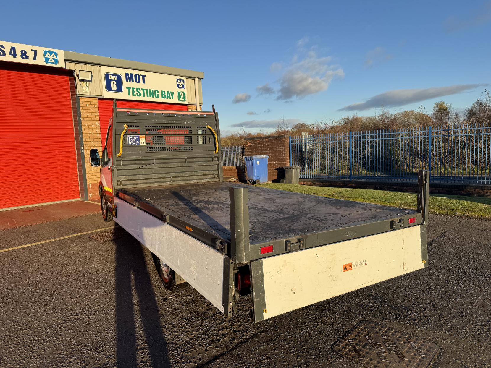 Ford Transit 2.0 350 EcoBlue Leader Dropside 2dr Diesel Manual RWD L4 Euro 6 (s/s) (130 ps)