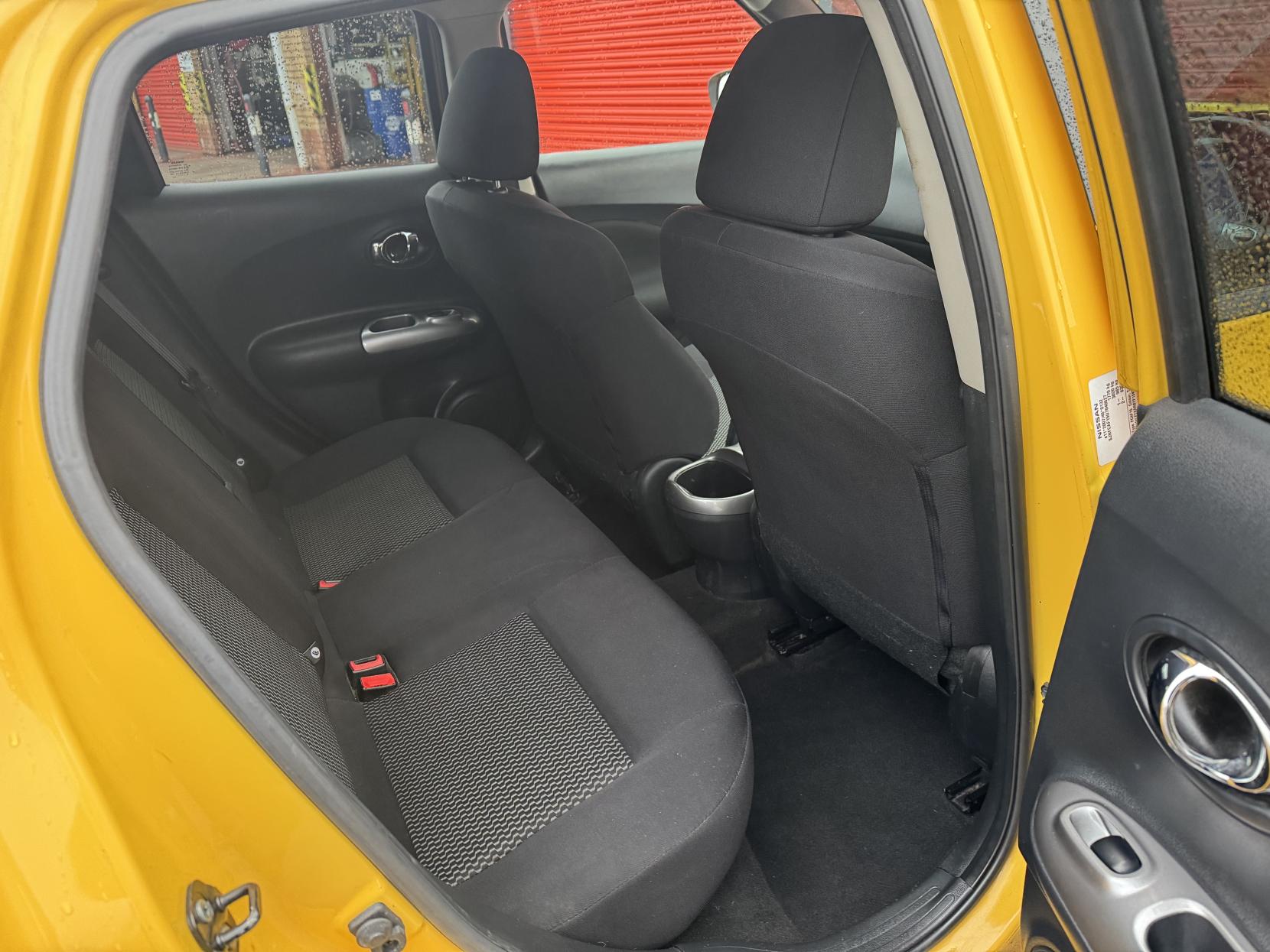 Nissan Juke 1.5 dCi 8v Acenta SUV 5dr Diesel Manual Euro 5 (s/s) (110 ps)