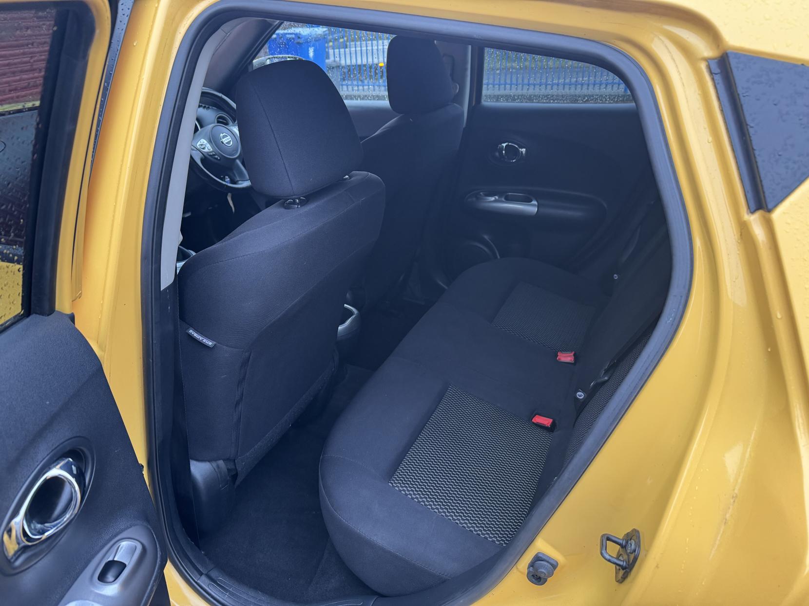 Nissan Juke 1.5 dCi 8v Acenta SUV 5dr Diesel Manual Euro 5 (s/s) (110 ps)