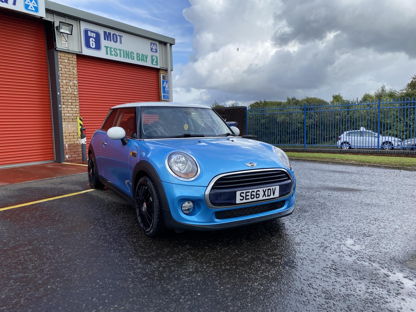 MINI Hatch 1.5 Cooper Hatchback 3dr Petrol Manual Euro 6 (s/s) (136 ps)