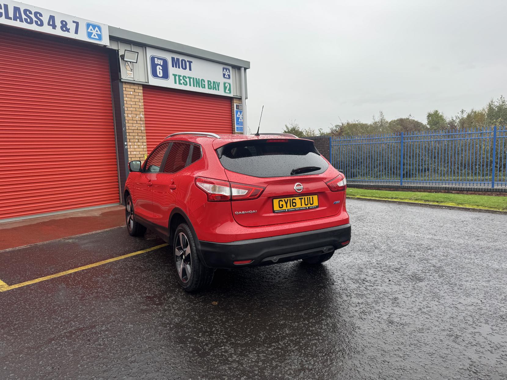 Nissan Qashqai 1.5 dCi n-tec+ SUV 5dr Diesel Manual 2WD Euro 6 (s/s) (110 ps)