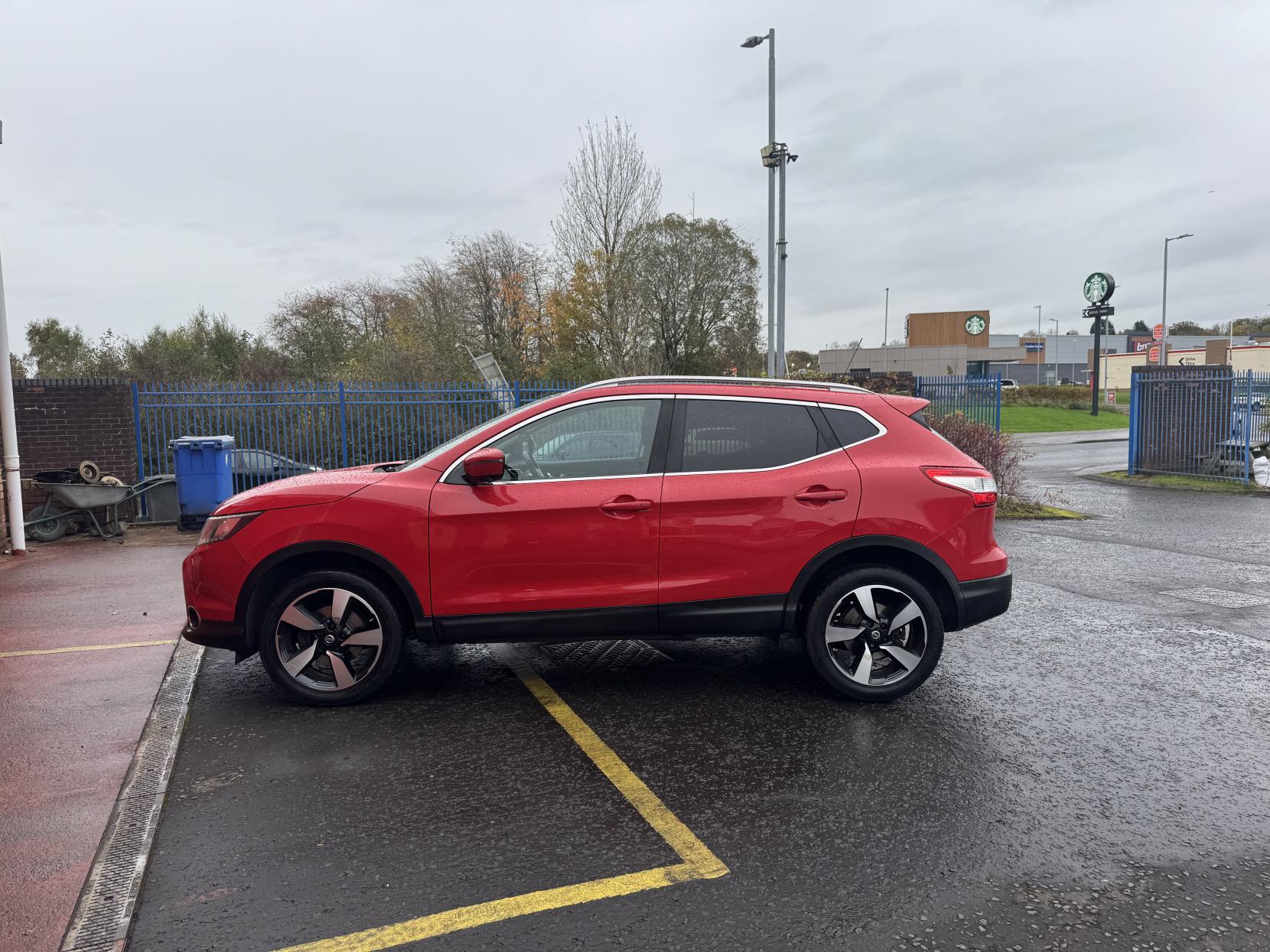Nissan Qashqai 1.5 dCi n-tec+ SUV 5dr Diesel Manual 2WD Euro 6 (s/s) (110 ps)