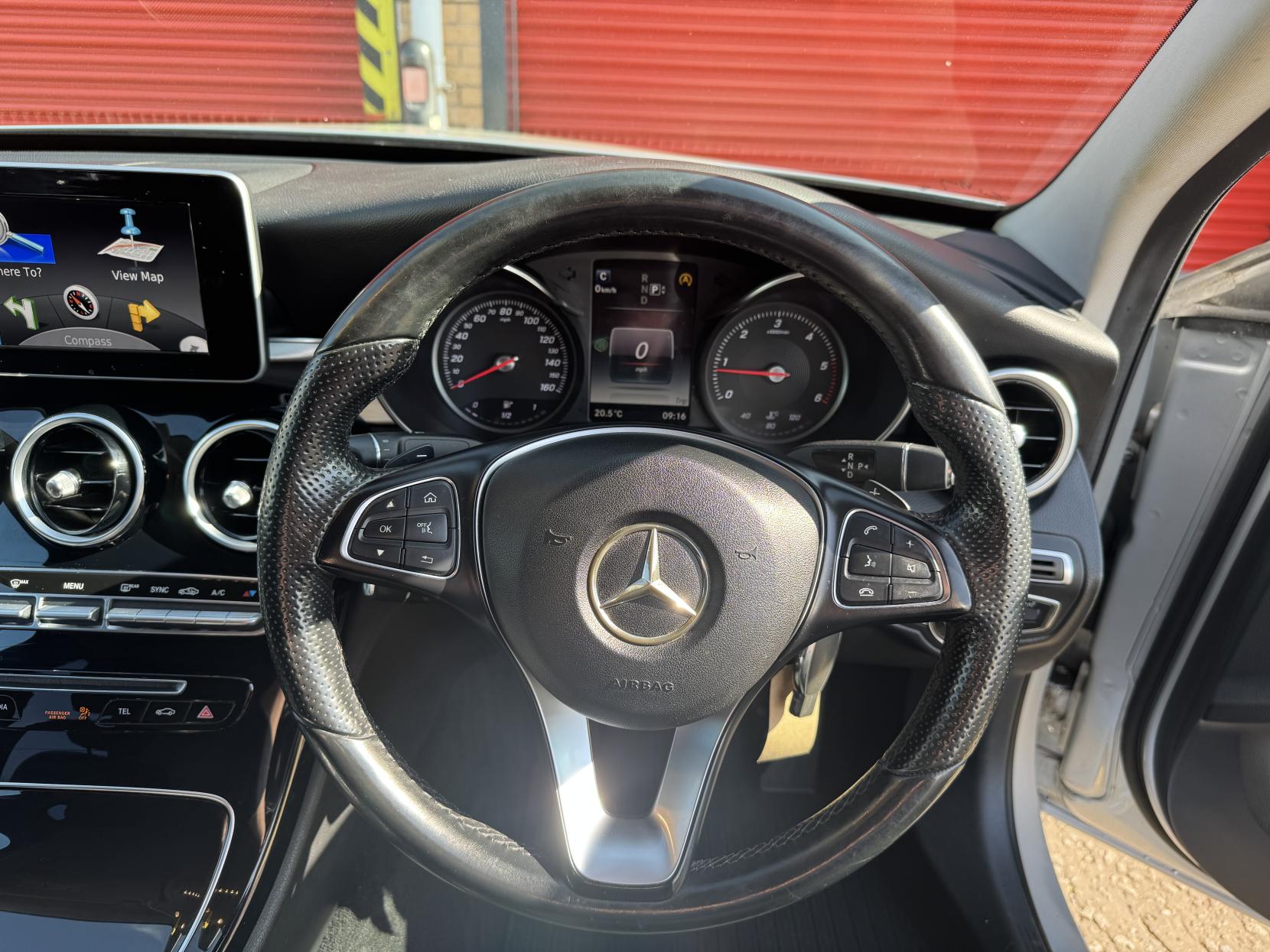 Mercedes-Benz C Class 2.1 C250 BlueTEC Sport Saloon 4dr Diesel G-Tronic+ Euro 6 (s/s) (204 ps)