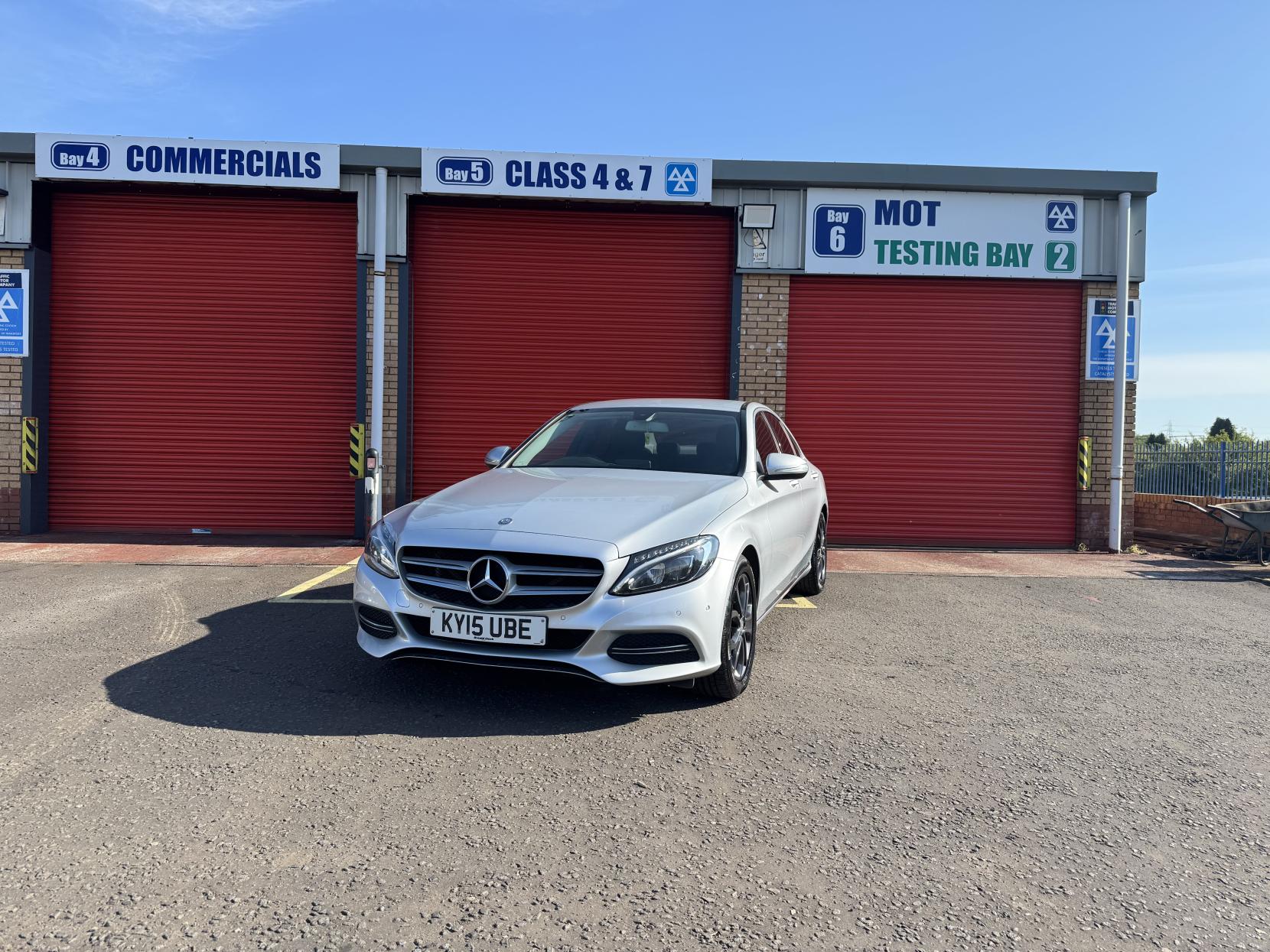 Mercedes-Benz C Class 2.1 C250 BlueTEC Sport Saloon 4dr Diesel G-Tronic+ Euro 6 (s/s) (204 ps)