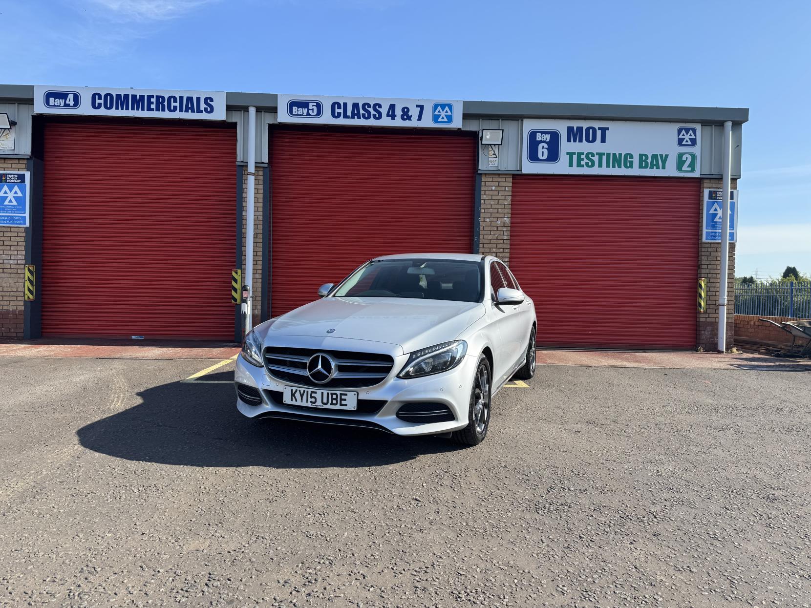 Mercedes-Benz C Class 2.1 C250 BlueTEC Sport Saloon 4dr Diesel G-Tronic+ Euro 6 (s/s) (204 ps)