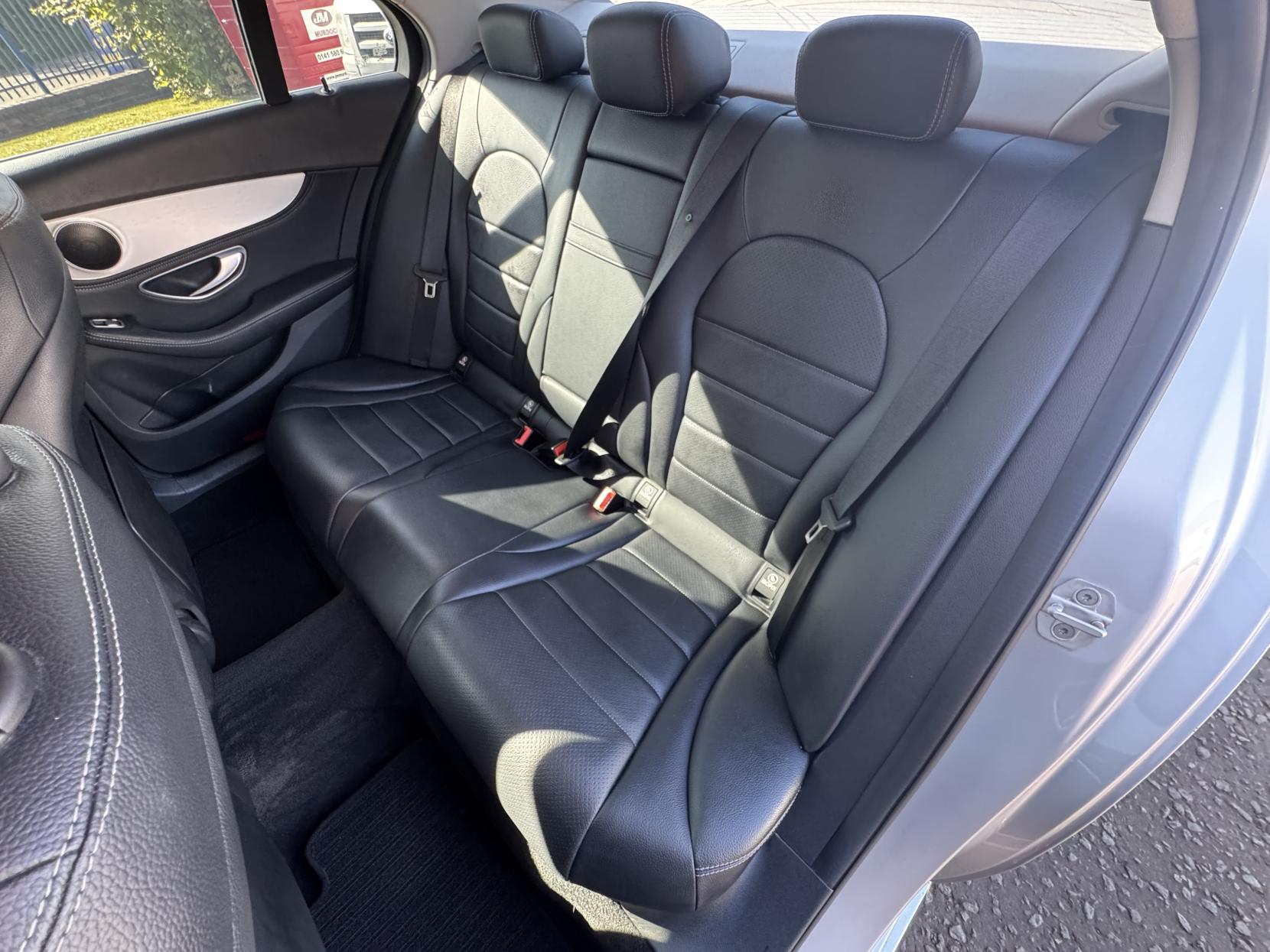 Mercedes-Benz C Class 2.1 C250 BlueTEC Sport Saloon 4dr Diesel G-Tronic+ Euro 6 (s/s) (204 ps)
