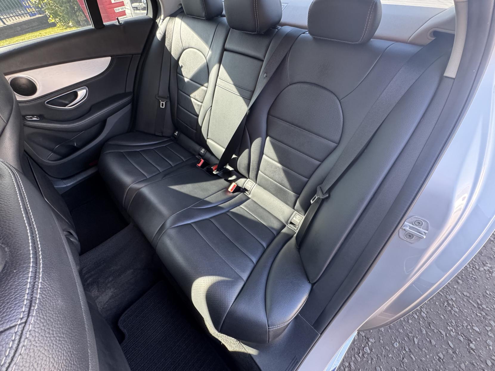 Mercedes-Benz C Class 2.1 C250 BlueTEC Sport Saloon 4dr Diesel G-Tronic+ Euro 6 (s/s) (204 ps)