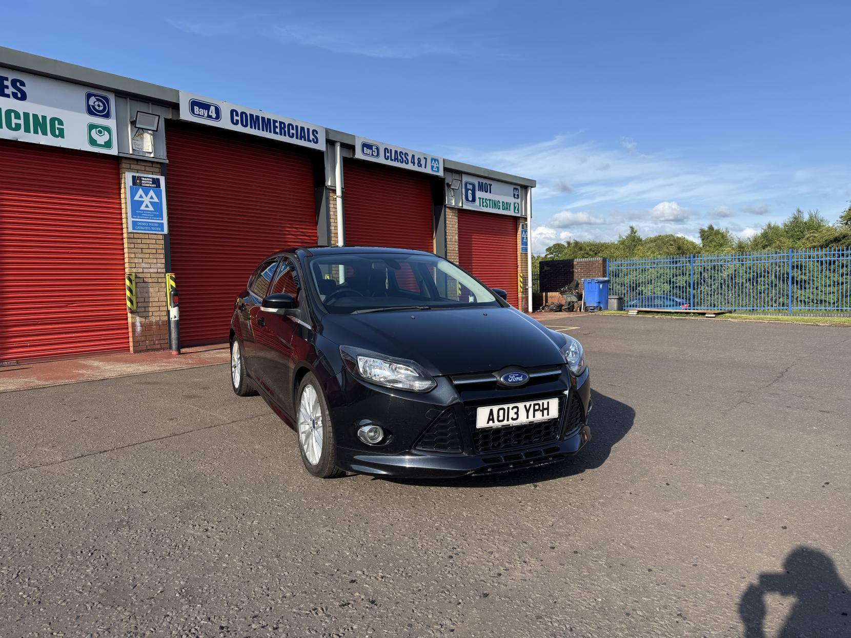 Ford Focus 1.6 TDCi Zetec S Hatchback 5dr Diesel Manual Euro 5 (s/s) (115 ps)