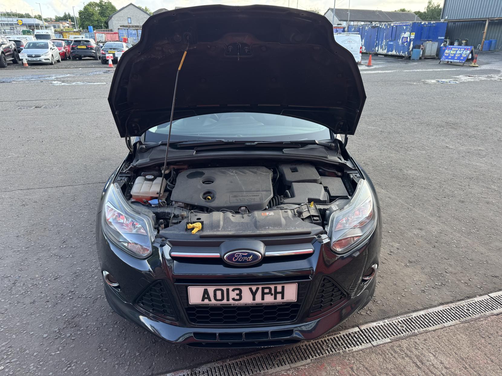 Ford Focus 1.6 TDCi Zetec S Hatchback 5dr Diesel Manual Euro 5 (s/s) (115 ps)